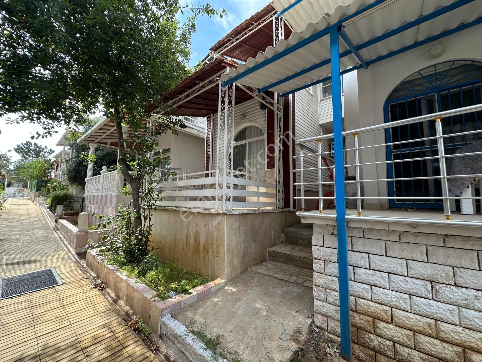 Zirve Gayrimenkulden Denize 400 Mt Daire Fiyatına 3+1 Bitişik Nizam Villa - Görsel 6