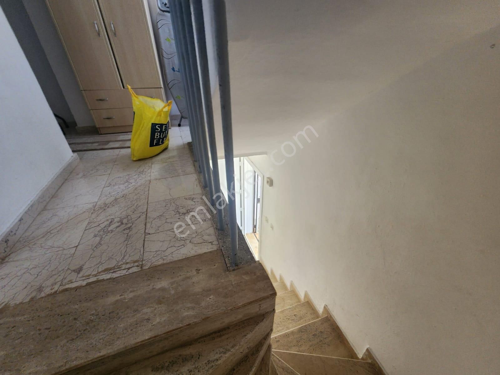 Zirve Gayrimenkulden Denize 400 Mt Daire Fiyatına 3+1 Bitişik Nizam Villa - Görsel 26
