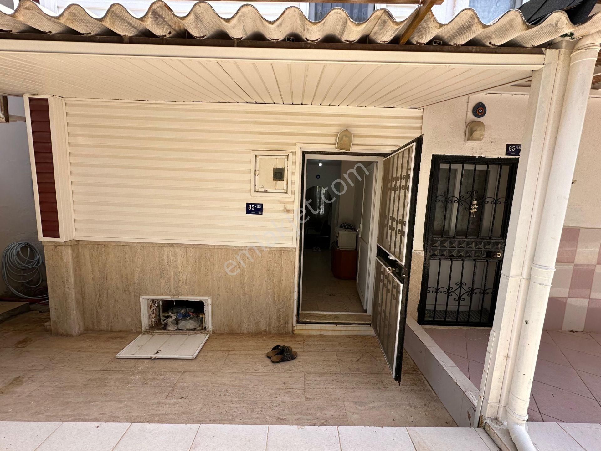Zirve Gayrimenkulden Denize 400 Mt Daire Fiyatına 3+1 Bitişik Nizam Villa - Görsel 10