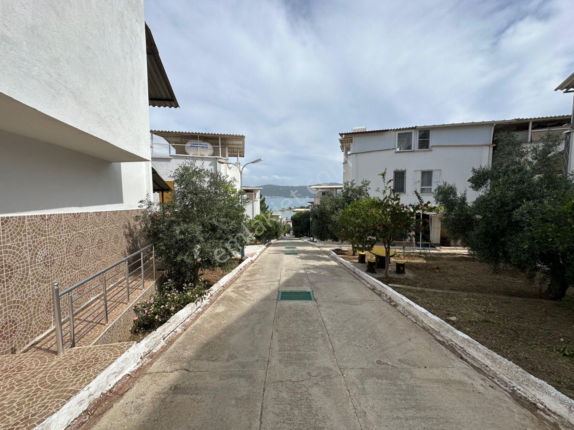 Zirve Gayrimenkulden Denize 400 Mt Daire Fiyatına 3+1 Bitişik Nizam Villa - Görsel 2