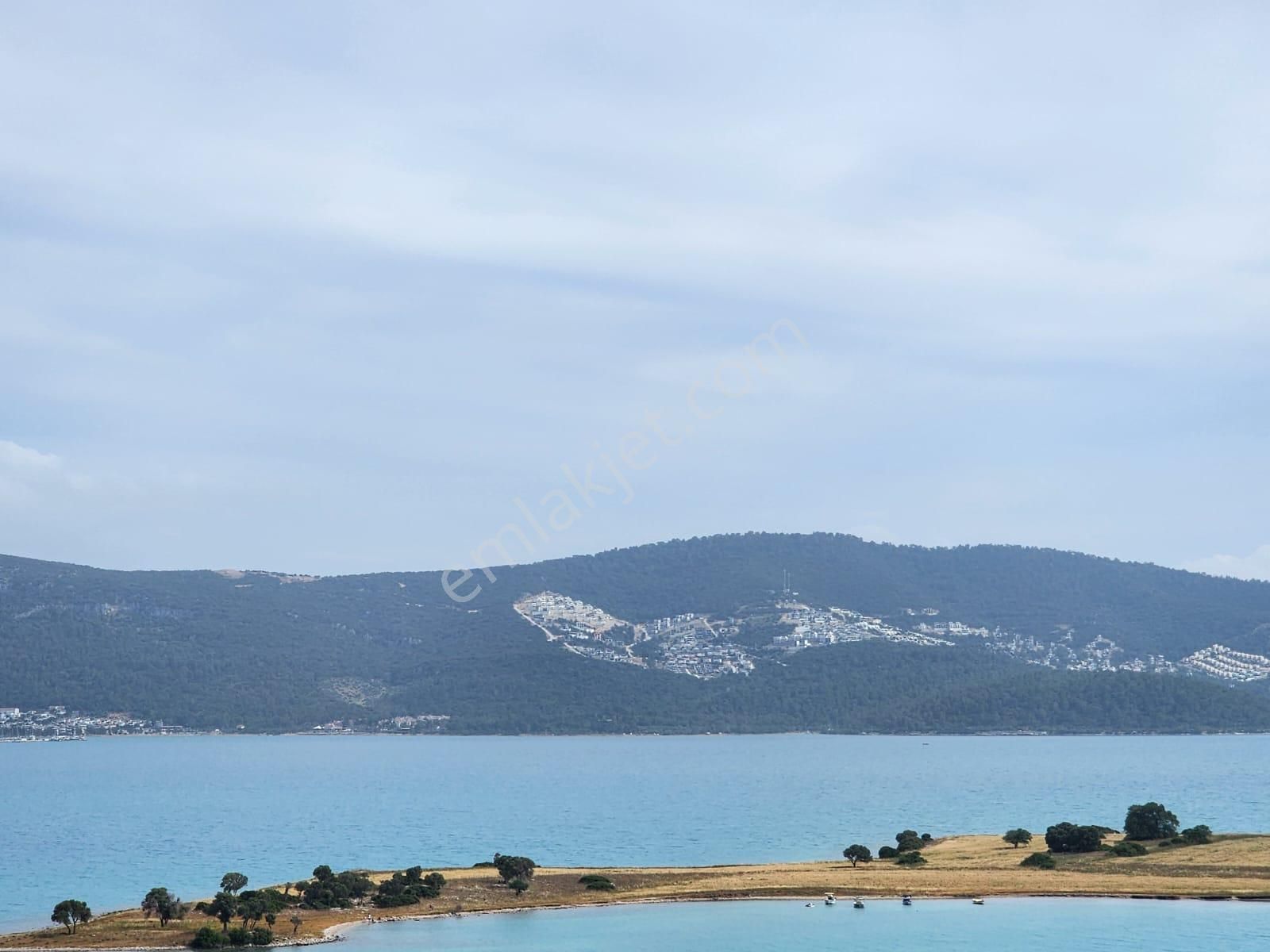 Zirve Gayrimenkulden Denize 400 Mt Daire Fiyatına 3+1 Bitişik Nizam Villa - Görsel 32