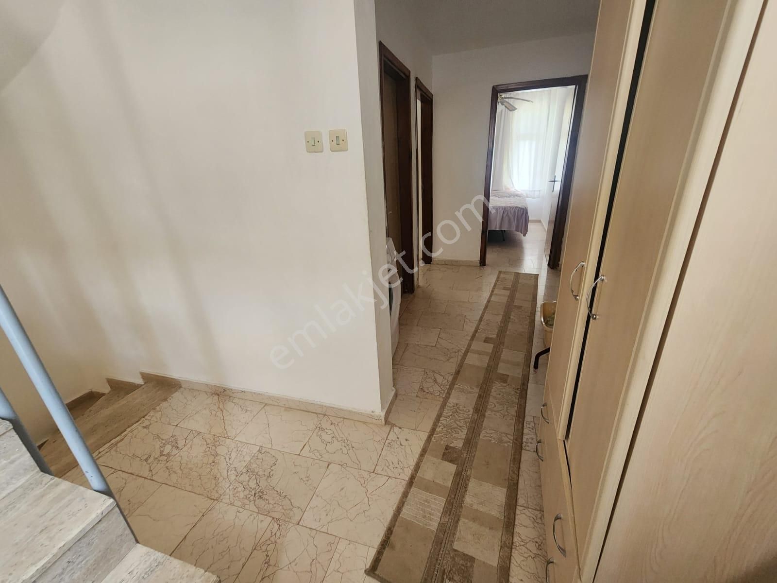 Zirve Gayrimenkulden Denize 400 Mt Daire Fiyatına 3+1 Bitişik Nizam Villa - Görsel 19
