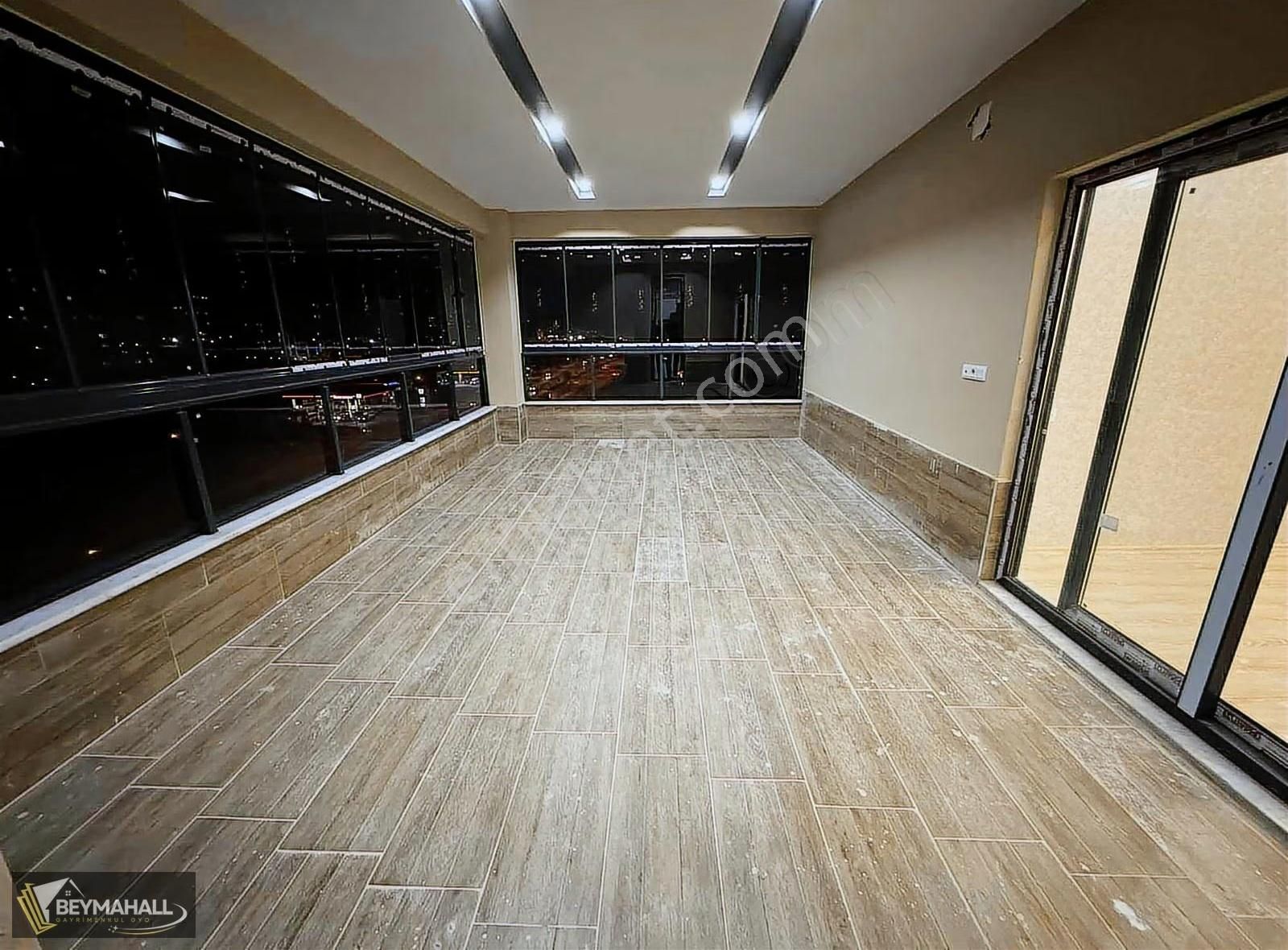 Beymahall Gyo Fıstıklık Mh Ultra Lüx Cadde Üzeri 3,5+1 Lüx Daire - Görsel 23