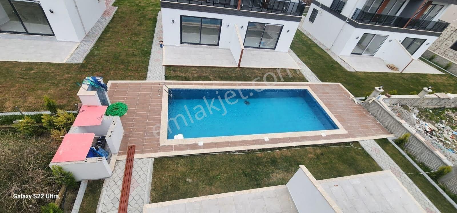 Dalaman’da Terasında Jakuzi Bulunan Lüks Triplex Villa – 4+1, Ortak Havuzlu - Görsel 3