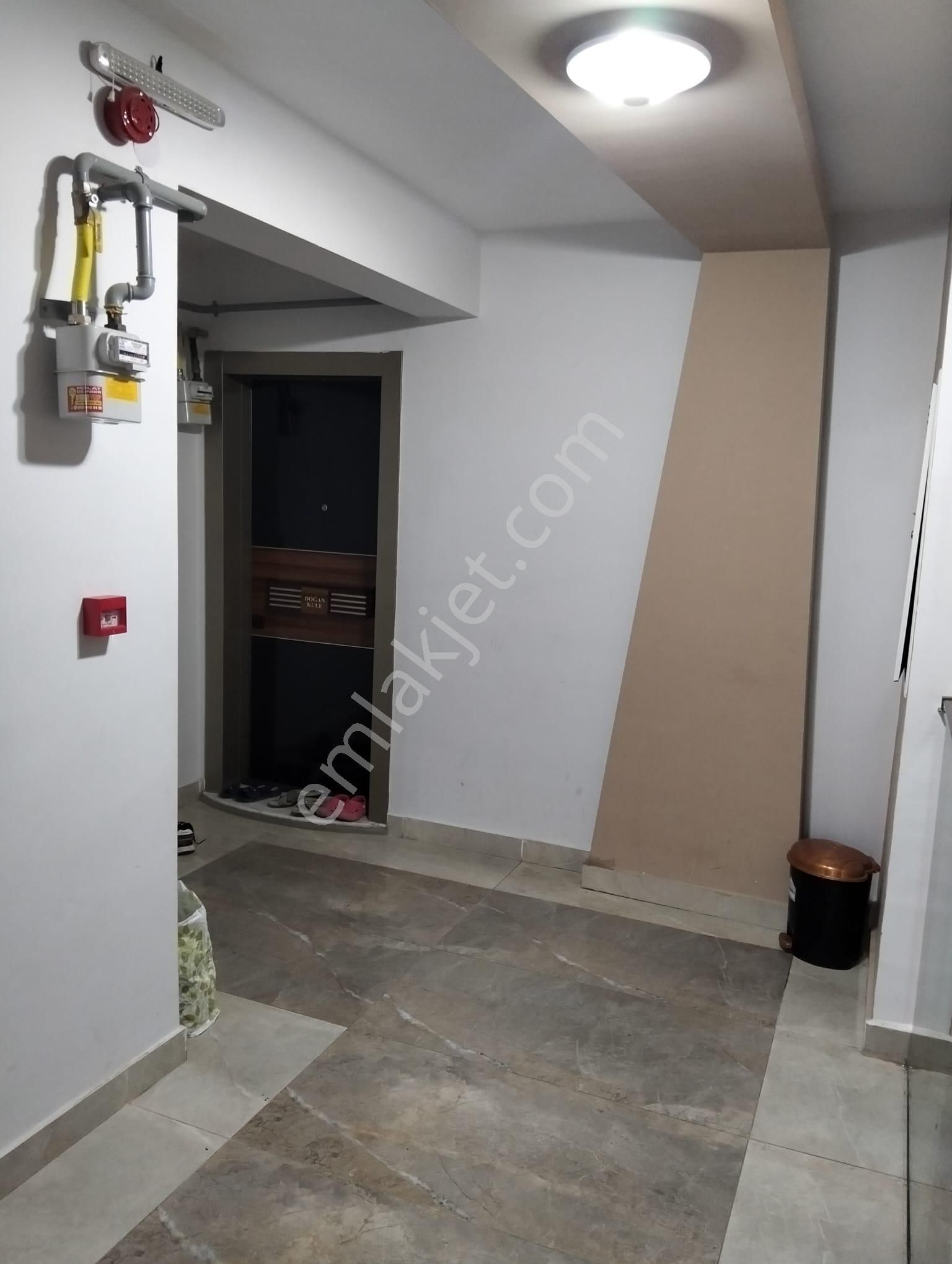 Feridunçelik'te Doğan Kule'de Full Yapılı 7.katta 4+1 Satılık Daire !! - Görsel 4