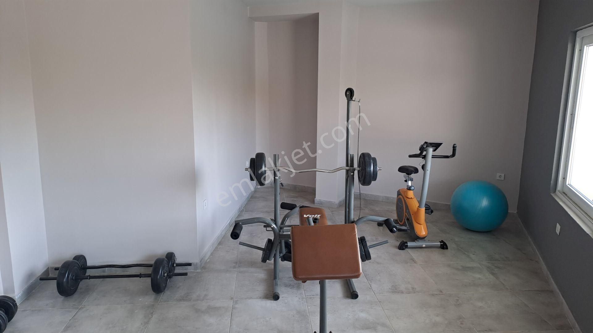 Mahmutlar’da Uzun Dönem Kiralık Mobilyalı 1+1 Daire, Denize 450 M, Merkezi Konumda - Görsel 9