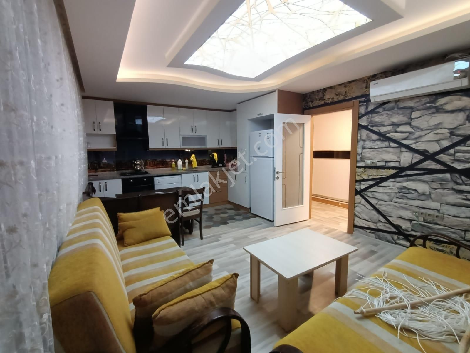 İz'den Bulvar Üzeri 2+1 Ç.banyo+g.odalı Ful Eşyalı Satılık - Görsel 5