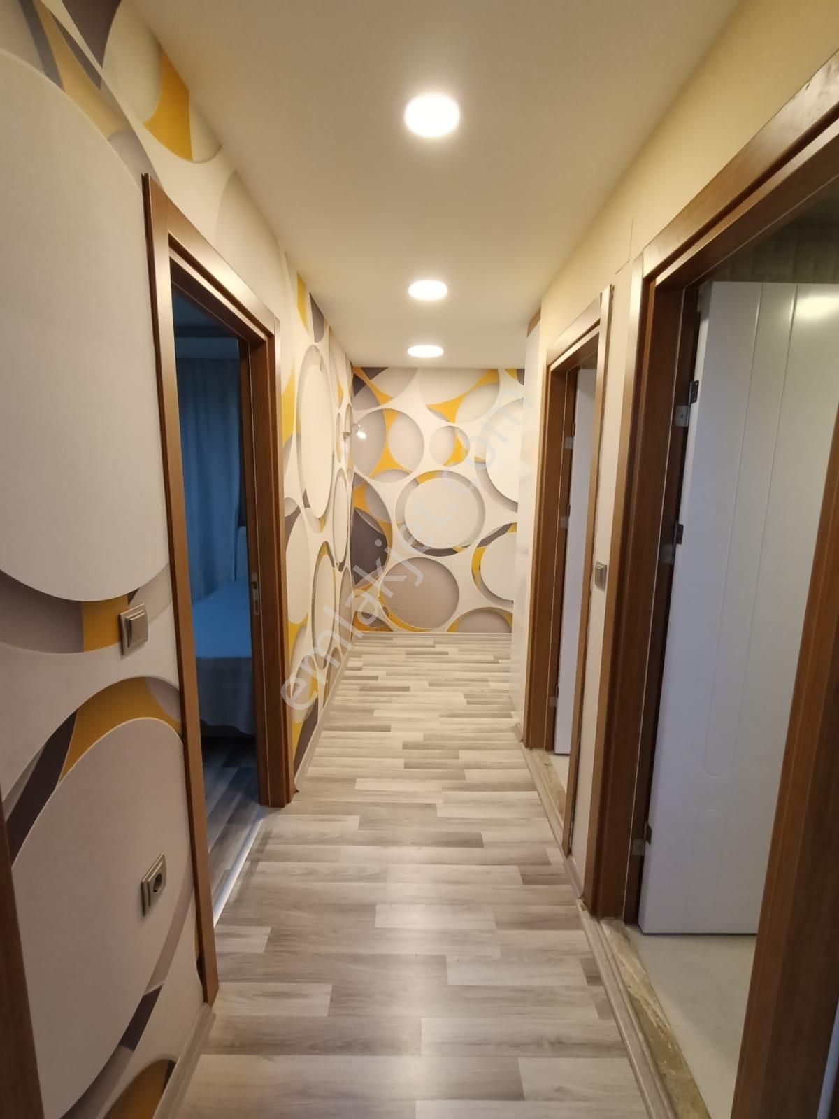 İz'den Bulvar Üzeri 2+1 Ç.banyo+g.odalı Ful Eşyalı Satılık - Görsel 10