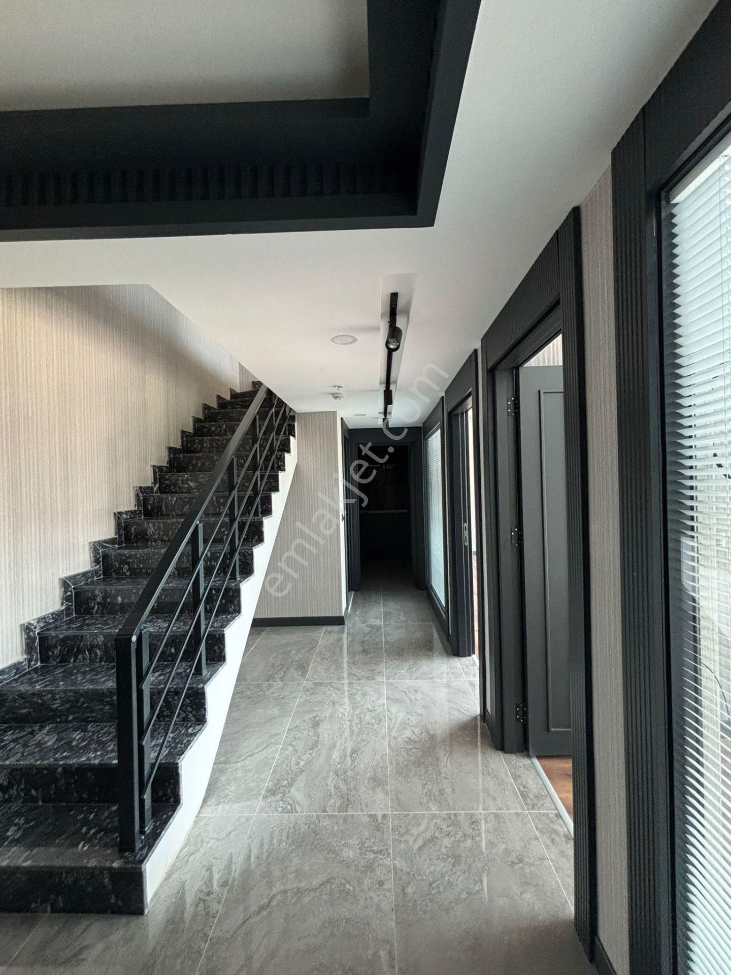 Makro Life Gayrimenkul'den Satılık Dubleks 2+1 Ofis - Görsel 12