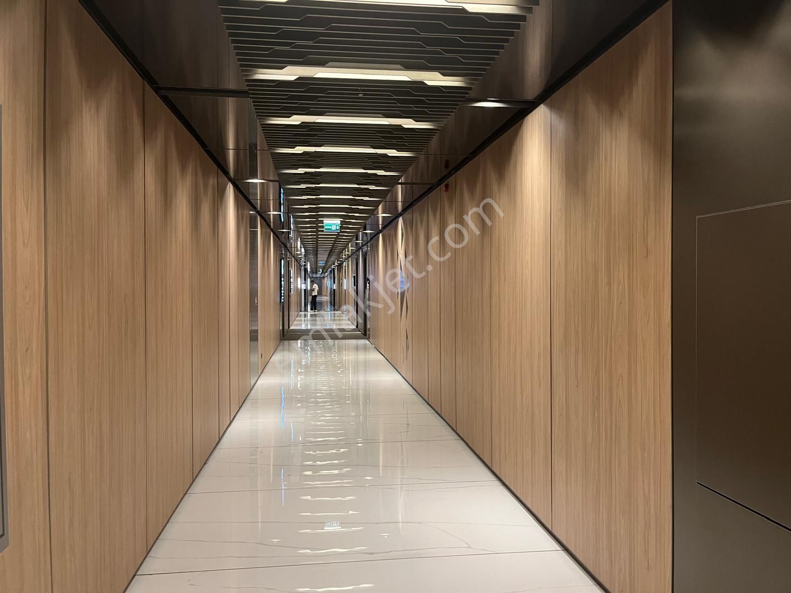 Çukurambar Yda Center'da 250 M2 Yapılı Masrafsız Ofis Katı - Görsel 4