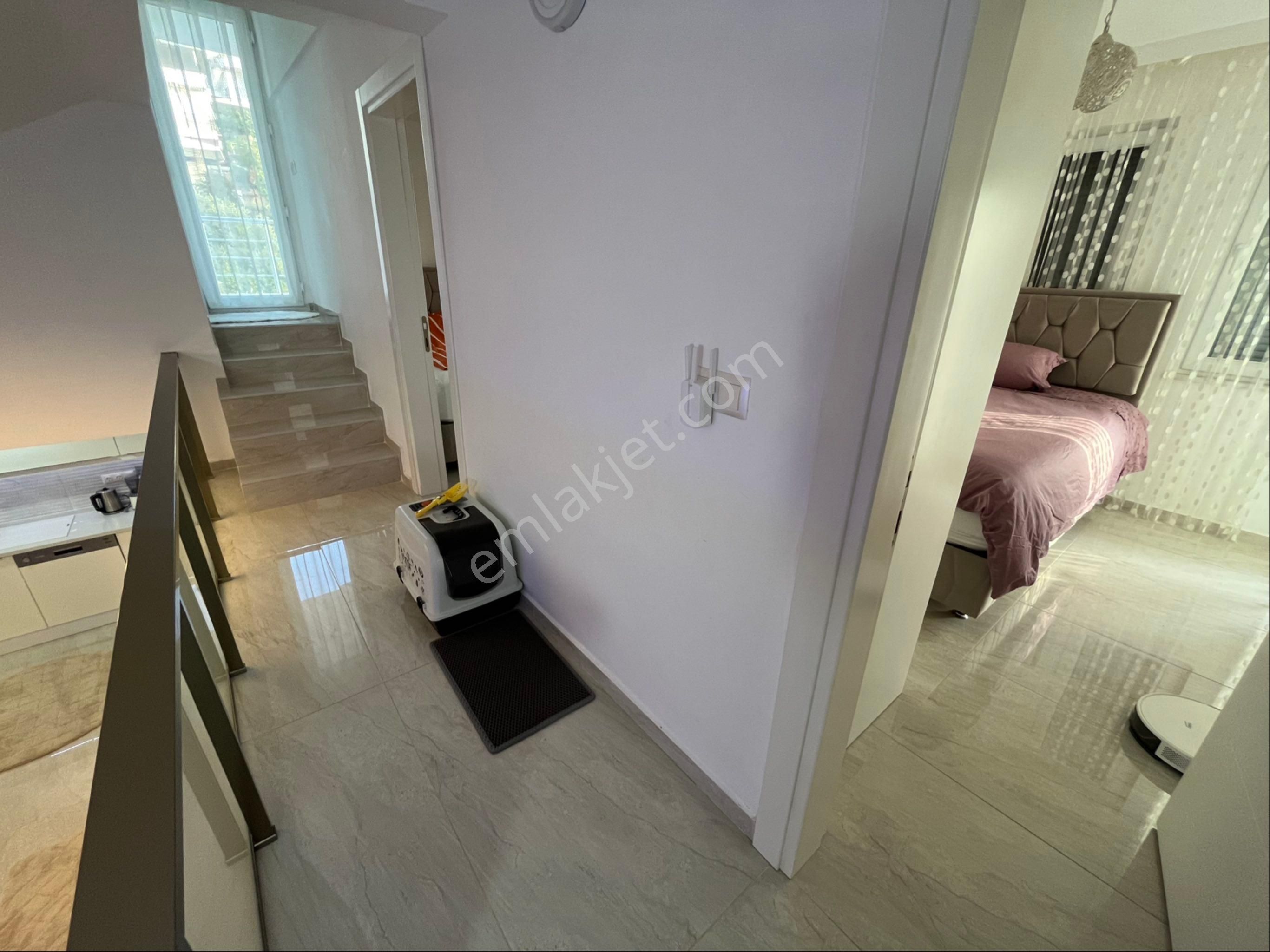 Zirve Gayrimenkul'den Full Deniz Manzaralı Köşe Konumda Tam Mustakil 4+1 Villa - Görsel 25