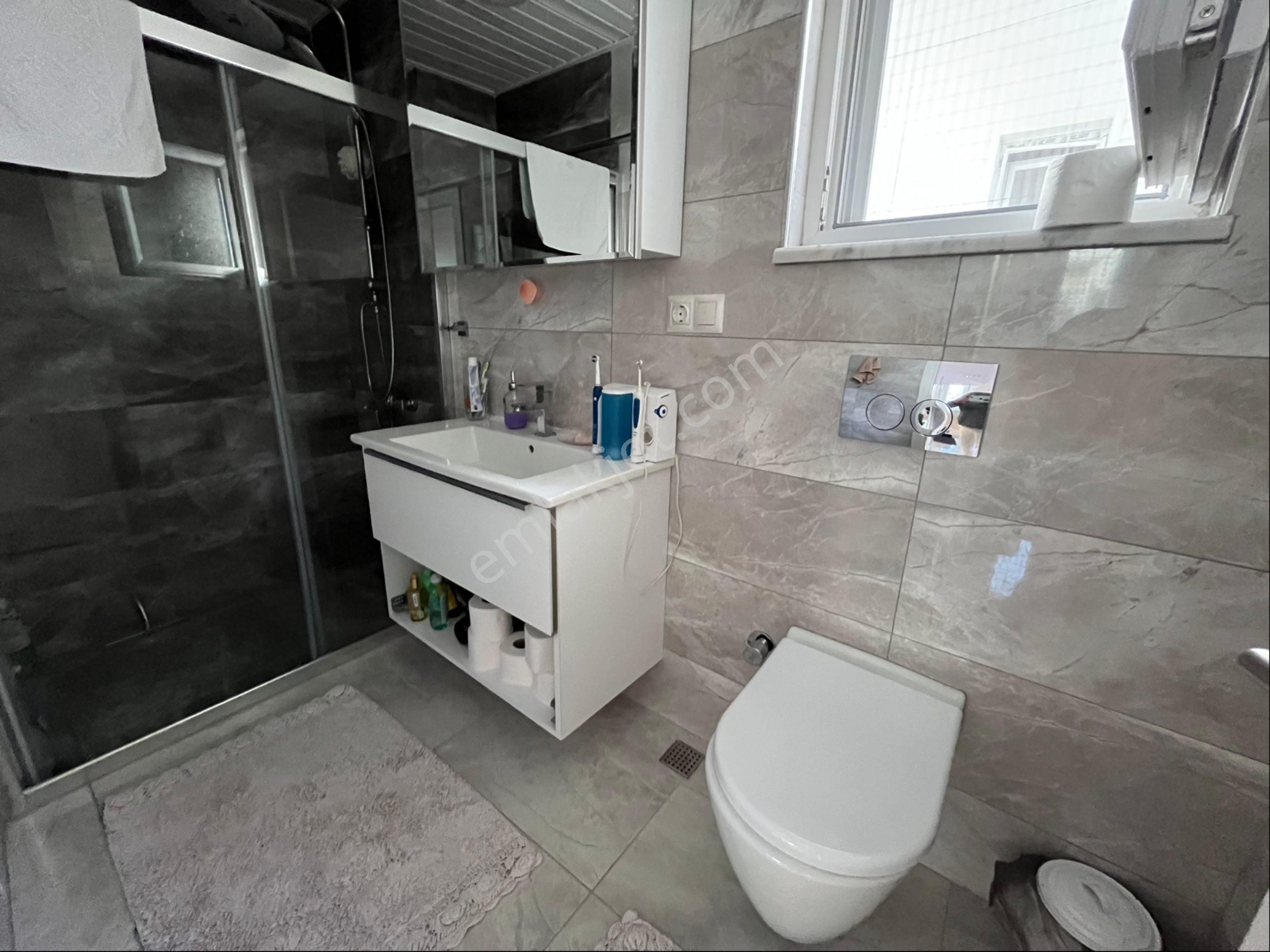 Zirve Gayrimenkul'den Full Deniz Manzaralı Köşe Konumda Tam Mustakil 4+1 Villa - Görsel 23