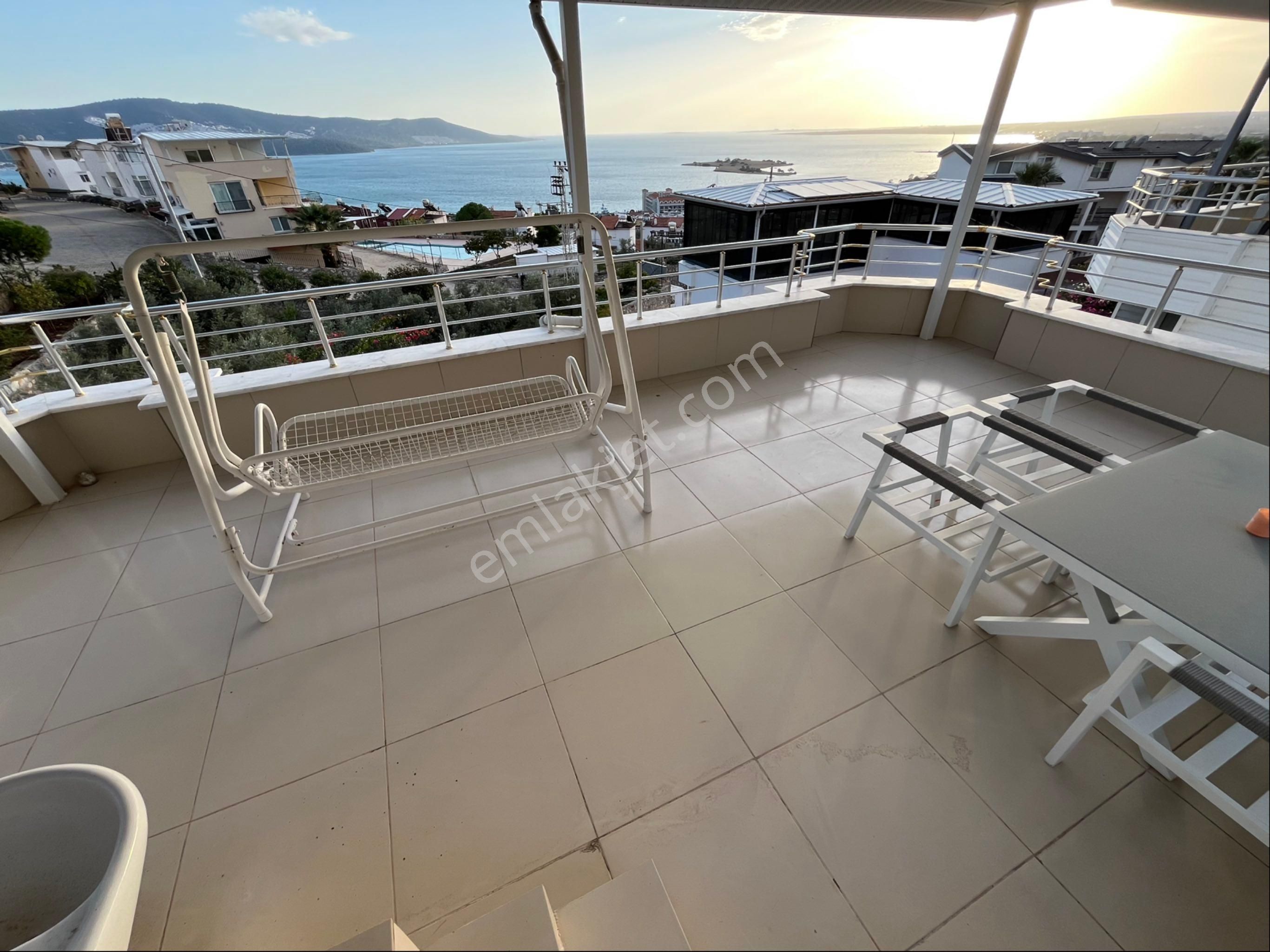 Zirve Gayrimenkul'den Full Deniz Manzaralı Köşe Konumda Tam Mustakil 4+1 Villa - Görsel 32