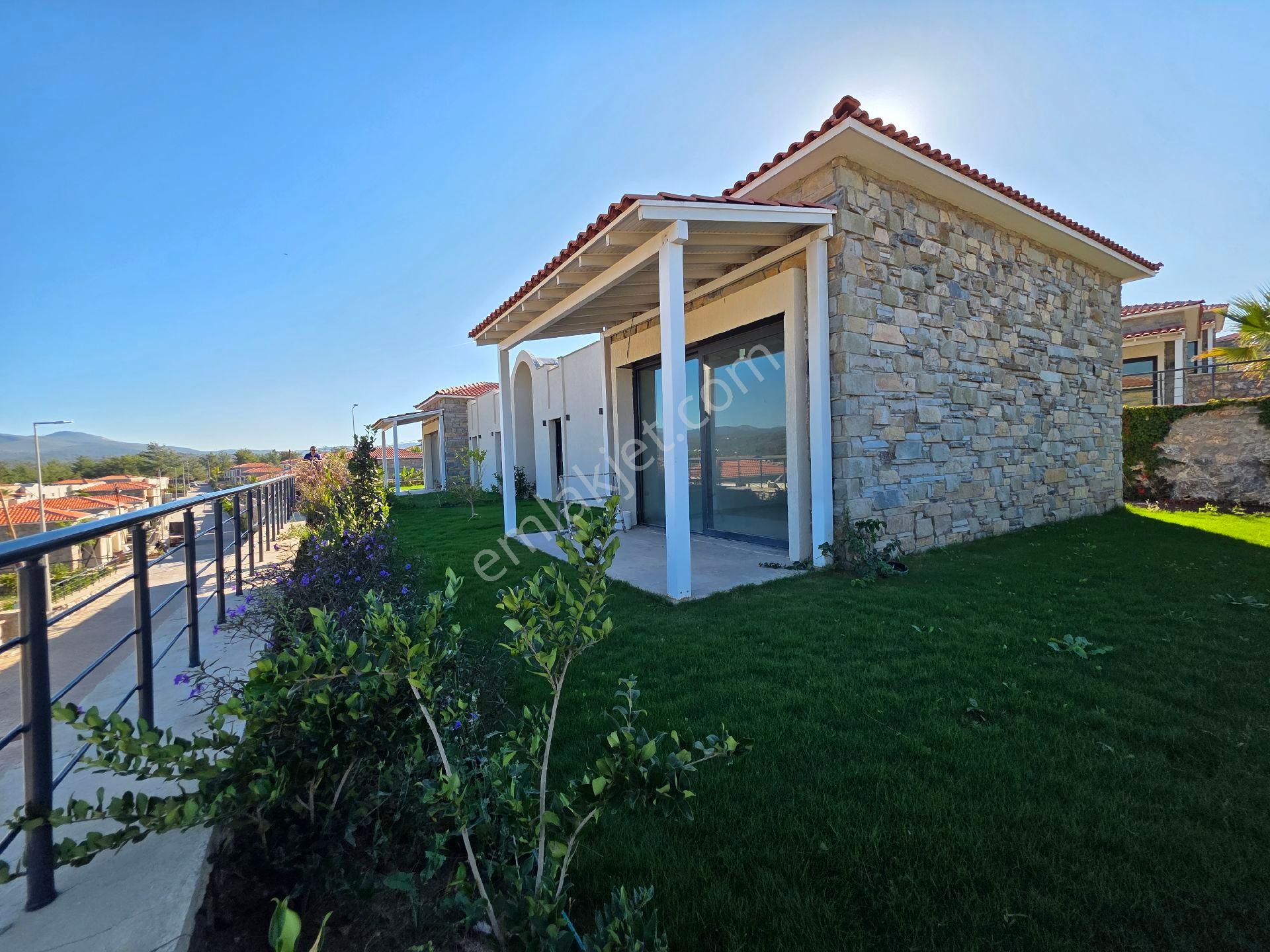 Mumcularda Satılık 3+1 Müstakil - Görsel 8