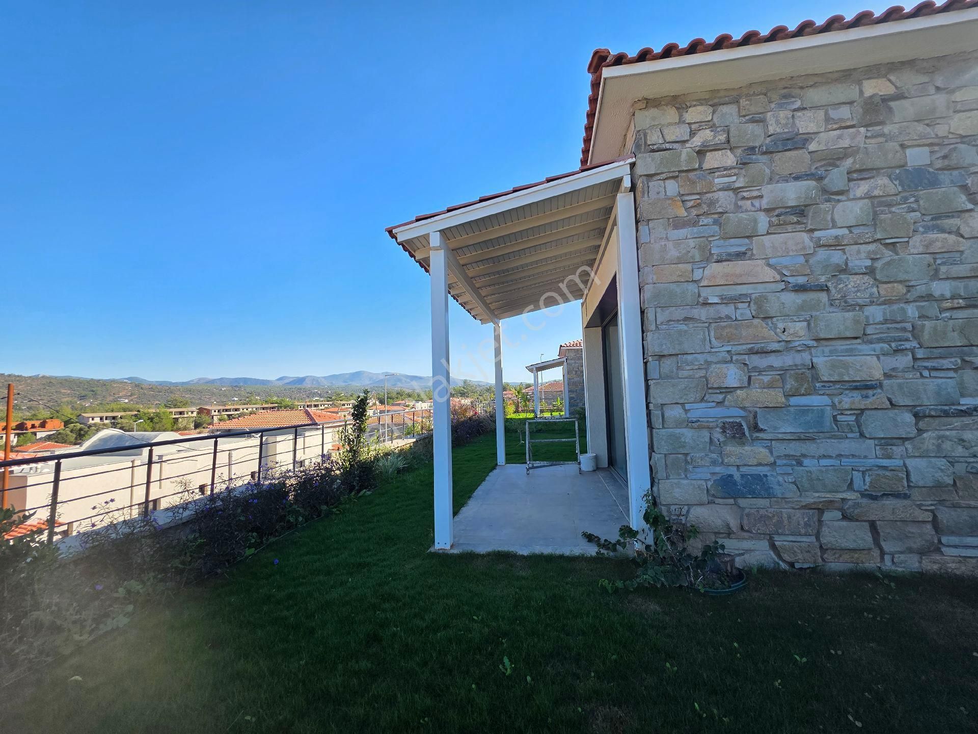 Mumcularda Satılık 3+1 Müstakil - Görsel 14