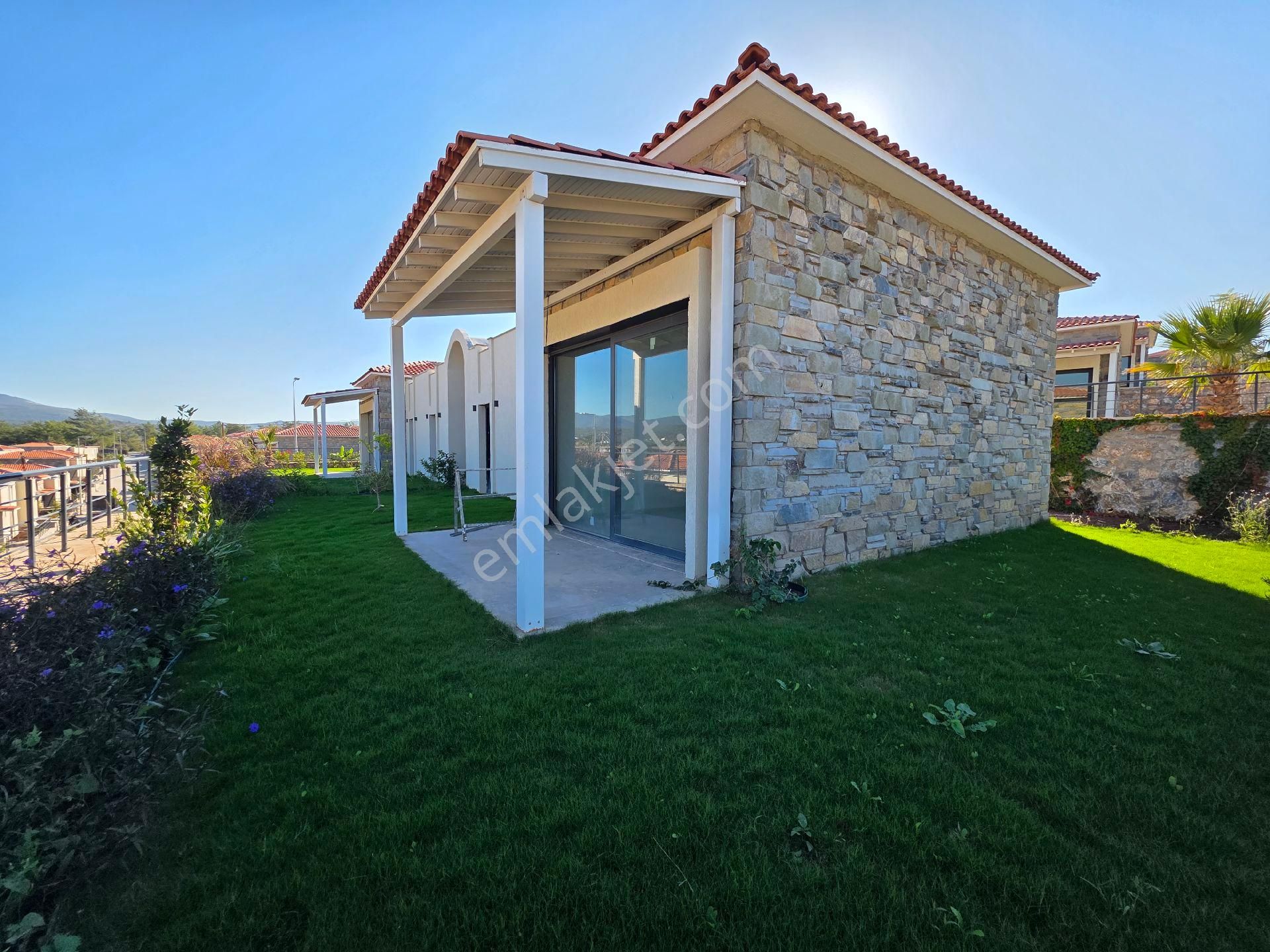 Mumcularda Satılık 3+1 Müstakil - Görsel 16