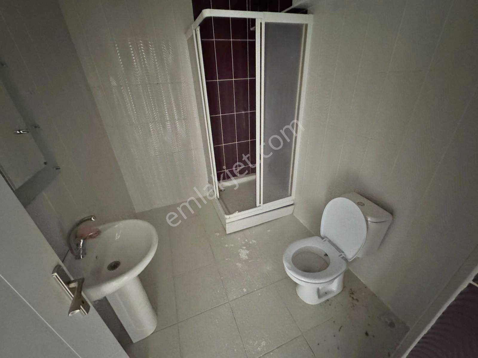 Kanuni 3 Bloklu Ela Sitesinde 3 Cephe Ve Geniş Mt2 İle Ferah 3+1 Site Dairesi - Görsel 24