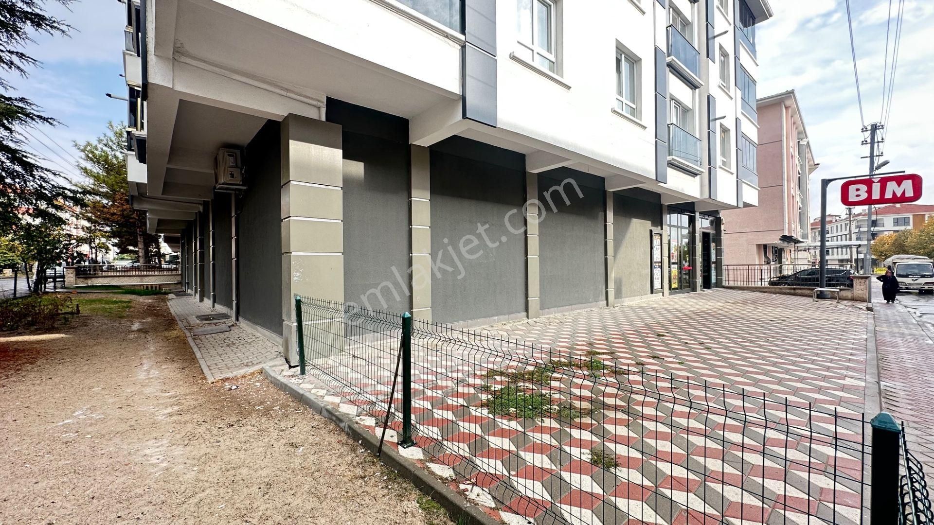 Acill Turyap'tan Sincan-yenikent'te Yatırımlık Gözde Konumda Dükkan - Görsel 12