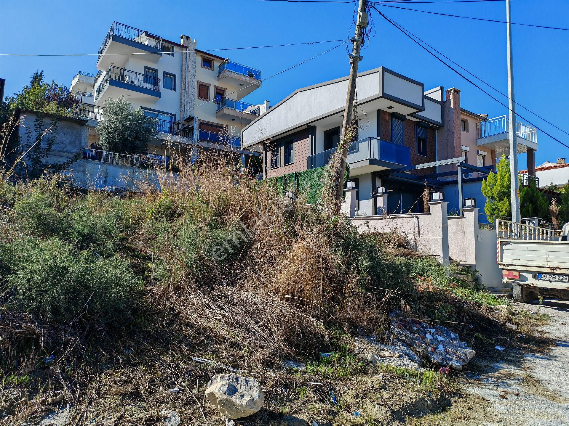 Kuşadası Karaova'da İmarlı Satılık Arsa - Görsel 4