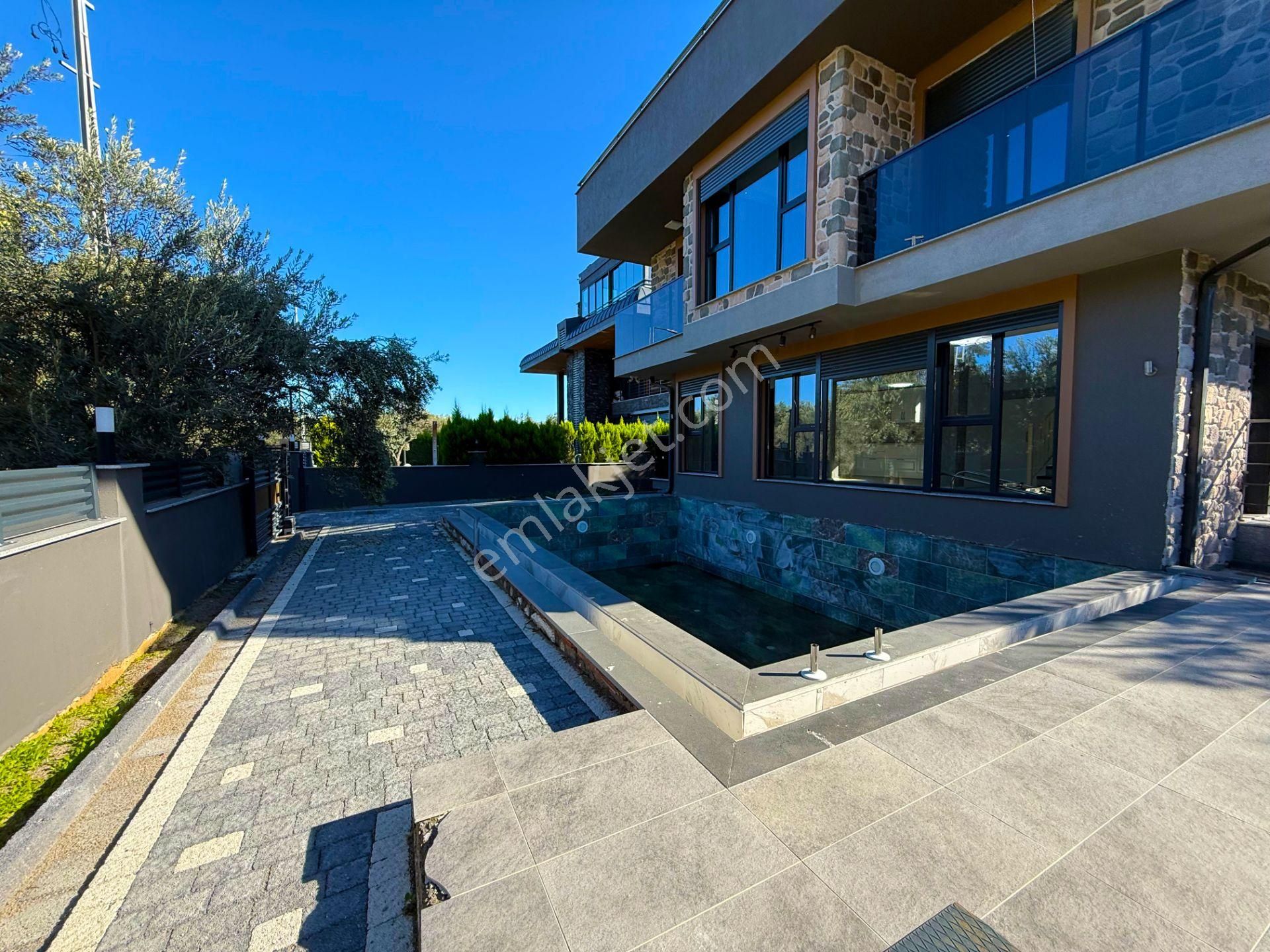 Tek Yetkili Umay Gayrimenkul'den Güre'de Satılık Müstakil Villa - Görsel 32