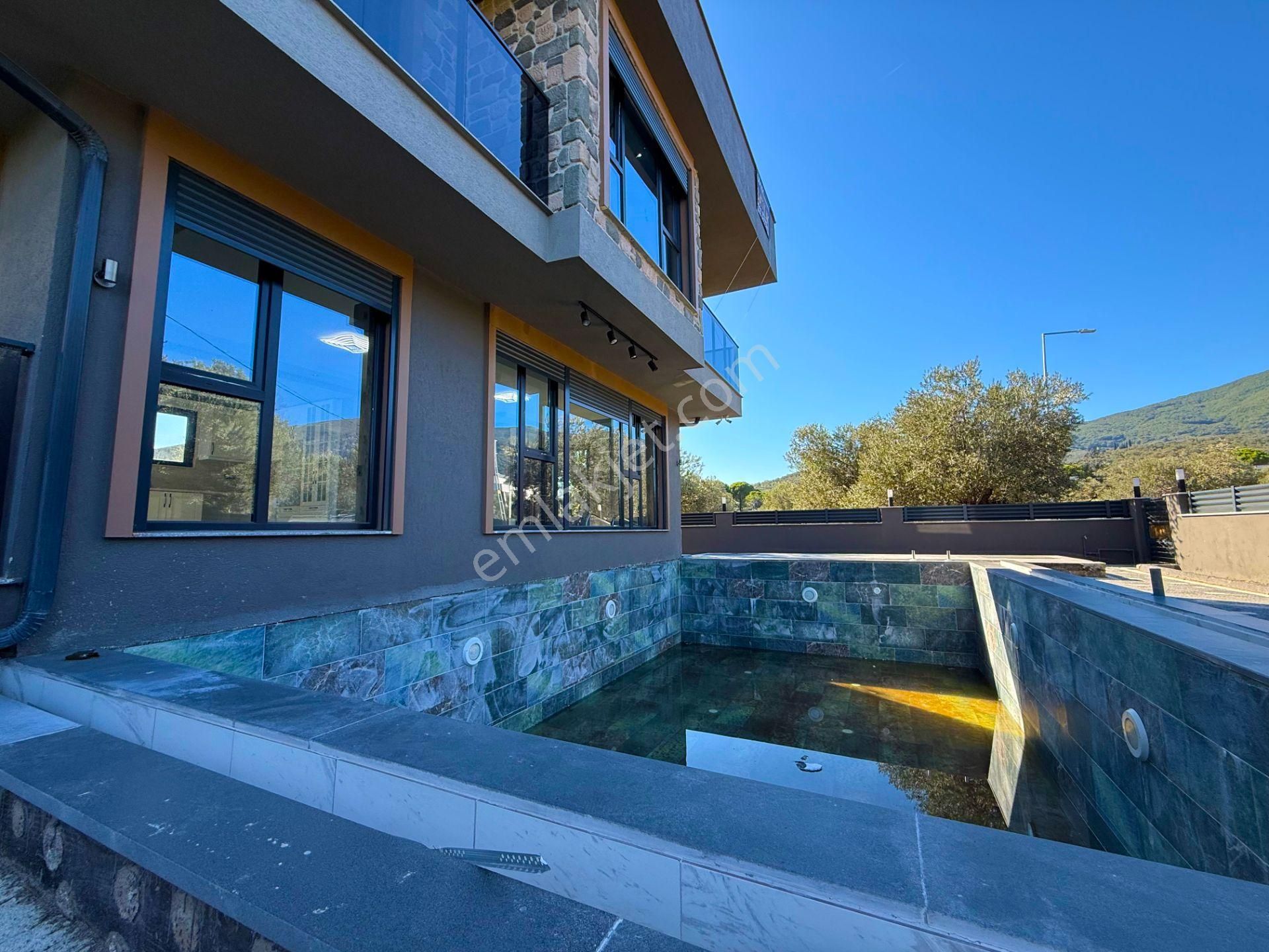 Tek Yetkili Umay Gayrimenkul'den Güre'de Satılık Müstakil Villa - Görsel 33