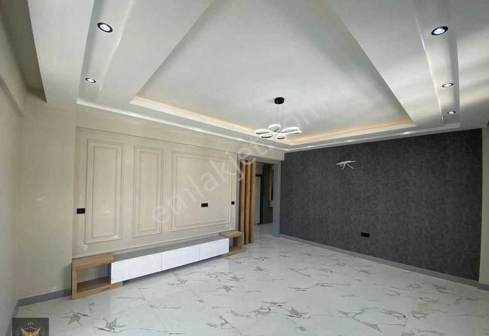 Şahin İnşaat'tan Eylikdüzü Cumhuriyet Mh Metrobüse Yakın 2+1 Arakat Daire - Görsel 5