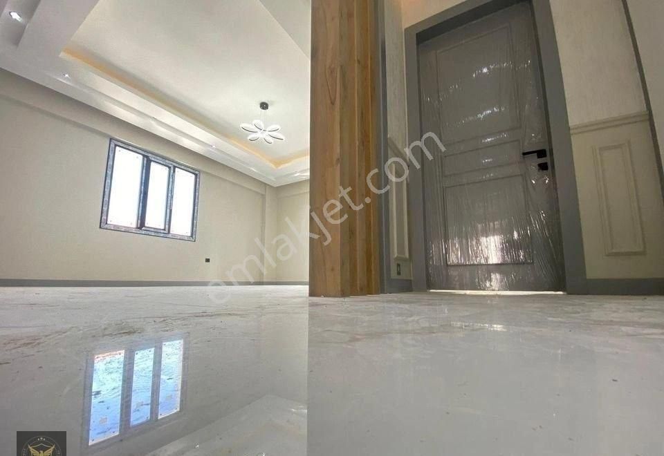 Şahin İnşaat'tan Eylikdüzü Cumhuriyet Mh Metrobüse Yakın 2+1 Arakat Daire - Görsel 6