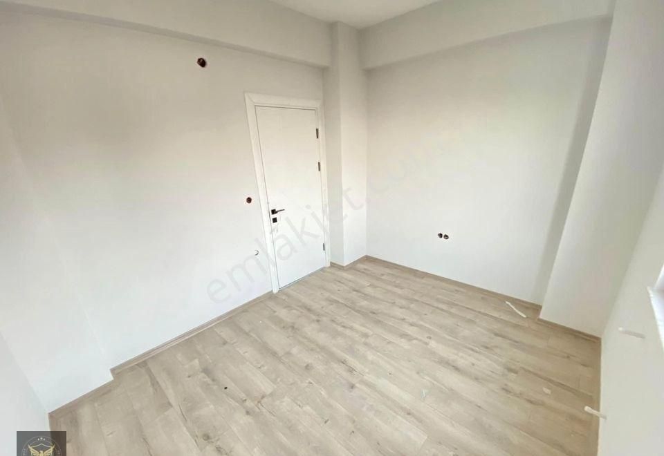 Şahin İnşaat'tan Beylikdüzü Yakuplu Mh Metrobuse Yakın 2+1 Ara Kat Daire - Görsel 3