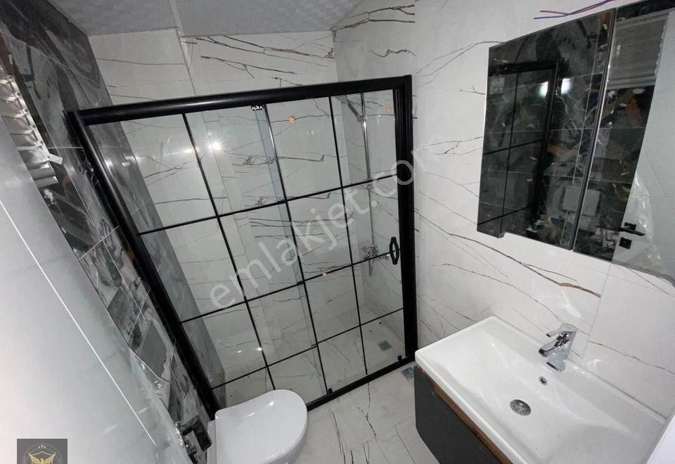 Şahin İnşaat'tan Beylikdüzü Yakuplu Mh Metrobuse Yakın 2+1 Ara Kat Daire - Görsel 4