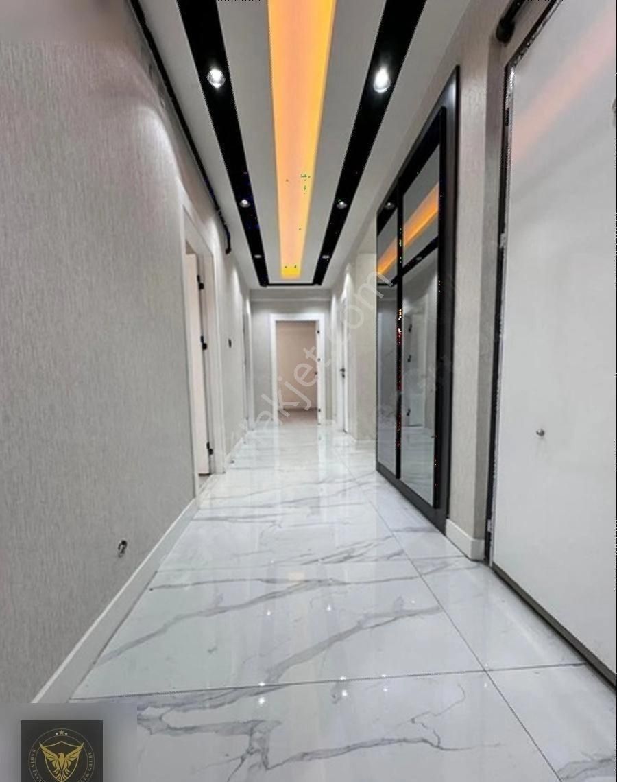 Beylikdüzü Merkez'de Metrobüse Yakın Siteiçinde 3+1 Lüx Dairemiz - Görsel 15