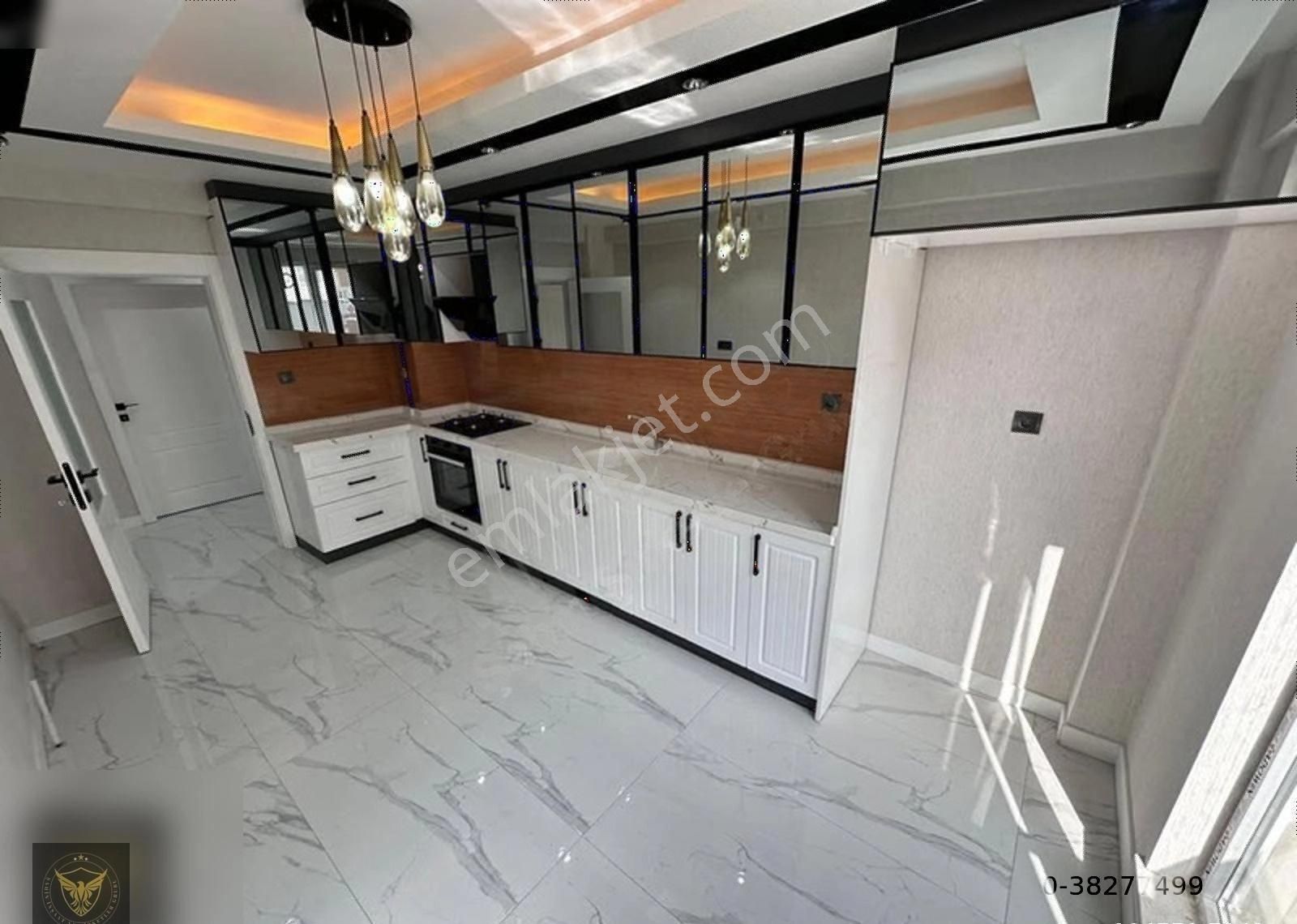 Beylikdüzü Merkez'de Metrobüse Yakın Siteiçinde 3+1 Lüx Dairemiz - Görsel 2