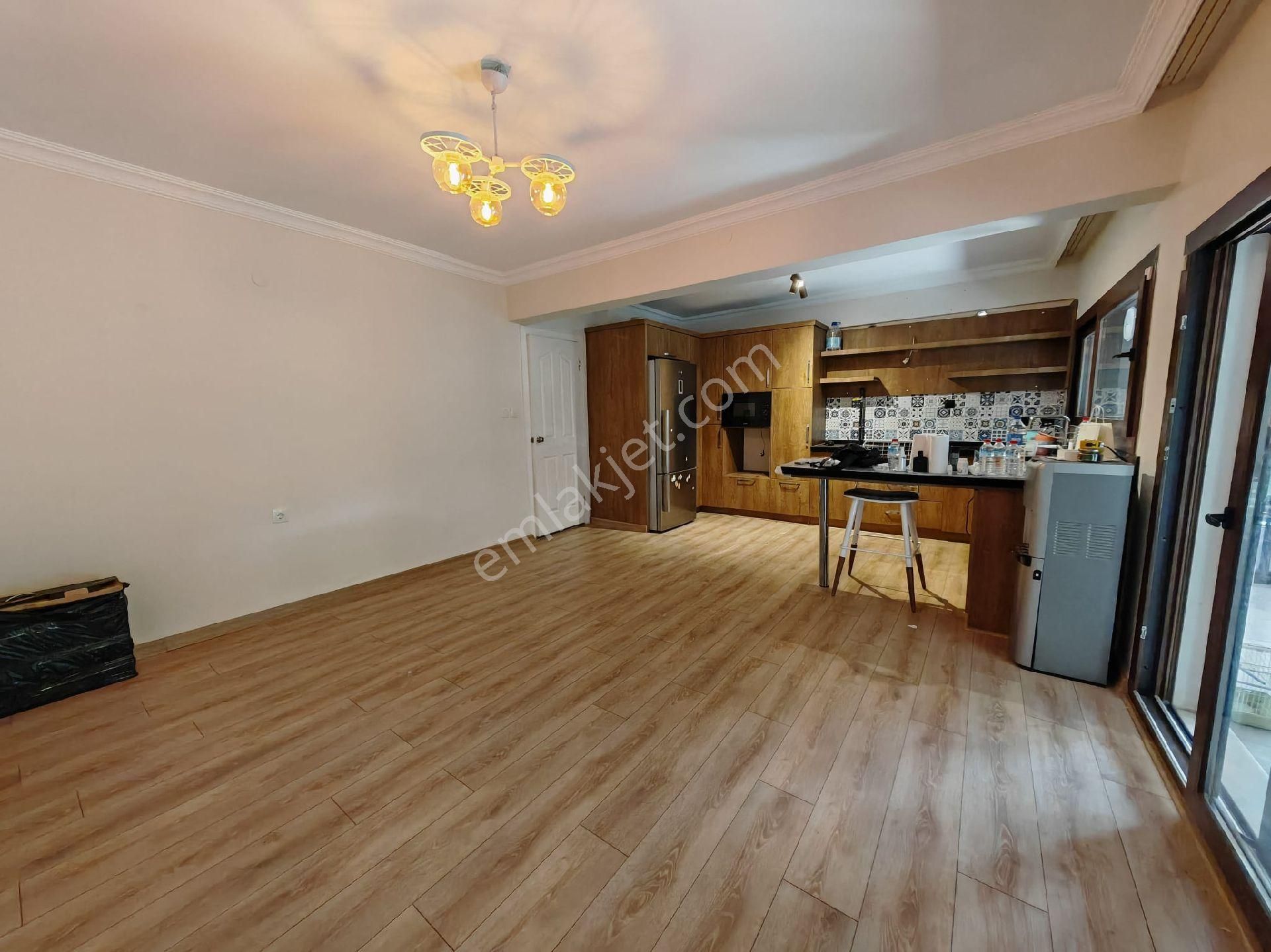 Kuşadası Yavansuda Plaja Çok Yakın Özel Havuzlu Geniş Bahçeli Satılık Villa - Görsel 11