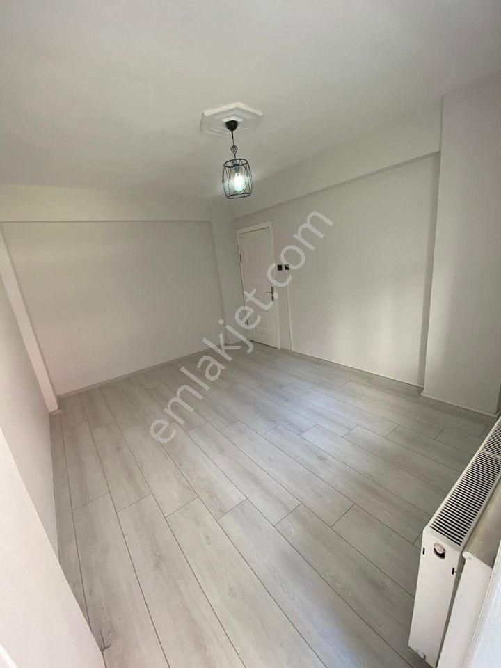 Şahin İnşaat'tan Beylikdüzünde Krediye Uygun 2+1 Ara Kat Daire - Görsel 4