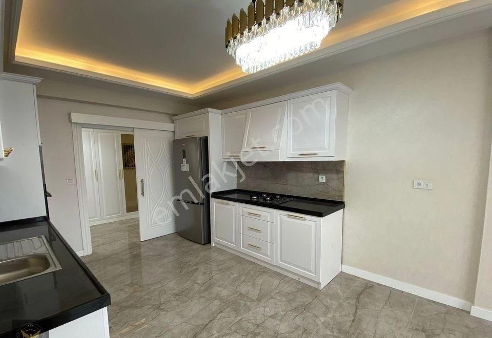 Şahin İnşaat'tan Mütik Site İçersinde Satılık Daire - Görsel 4