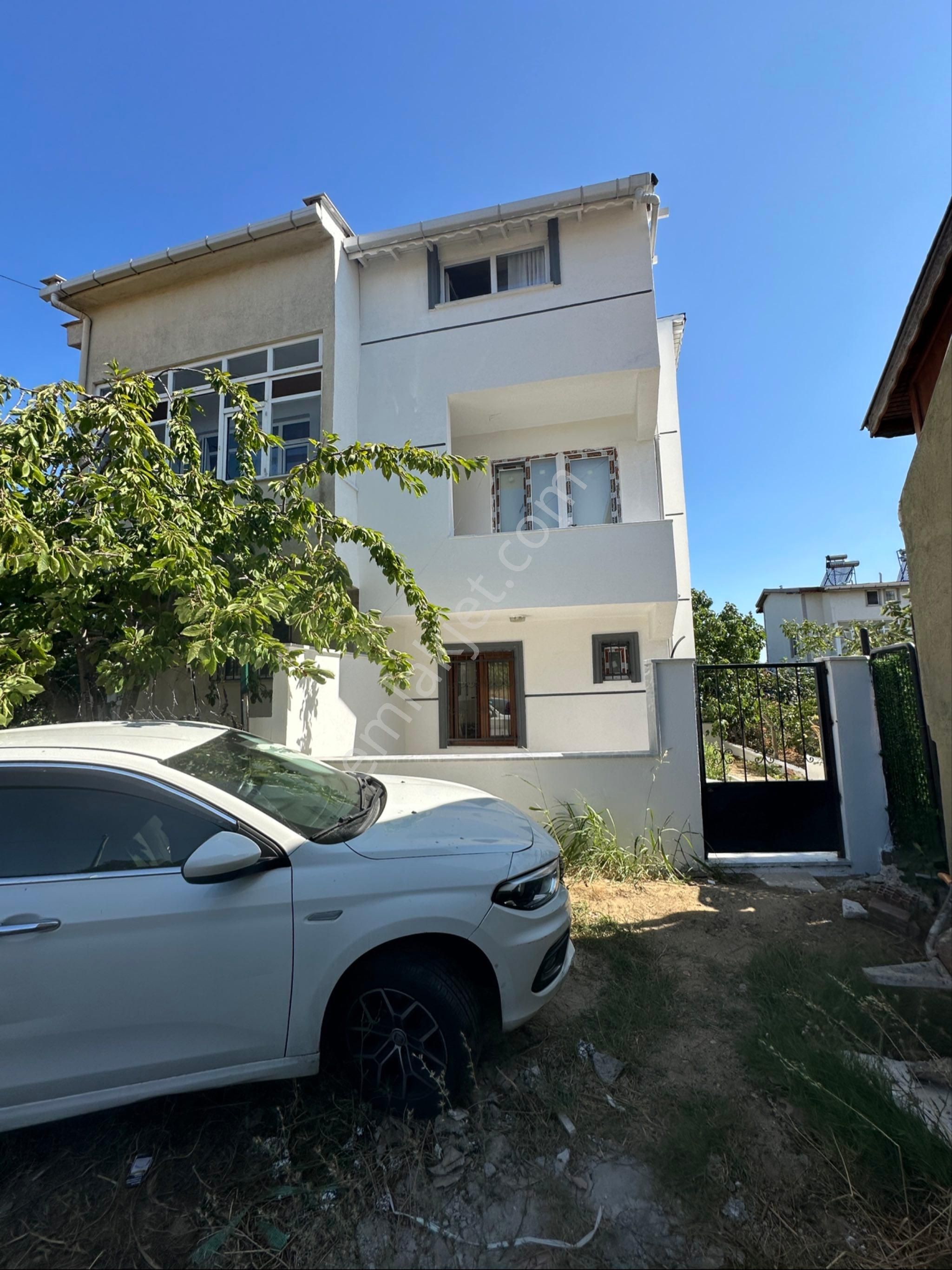Tripleks Sıfır Villa Deniz Manzaralı - Görsel 9