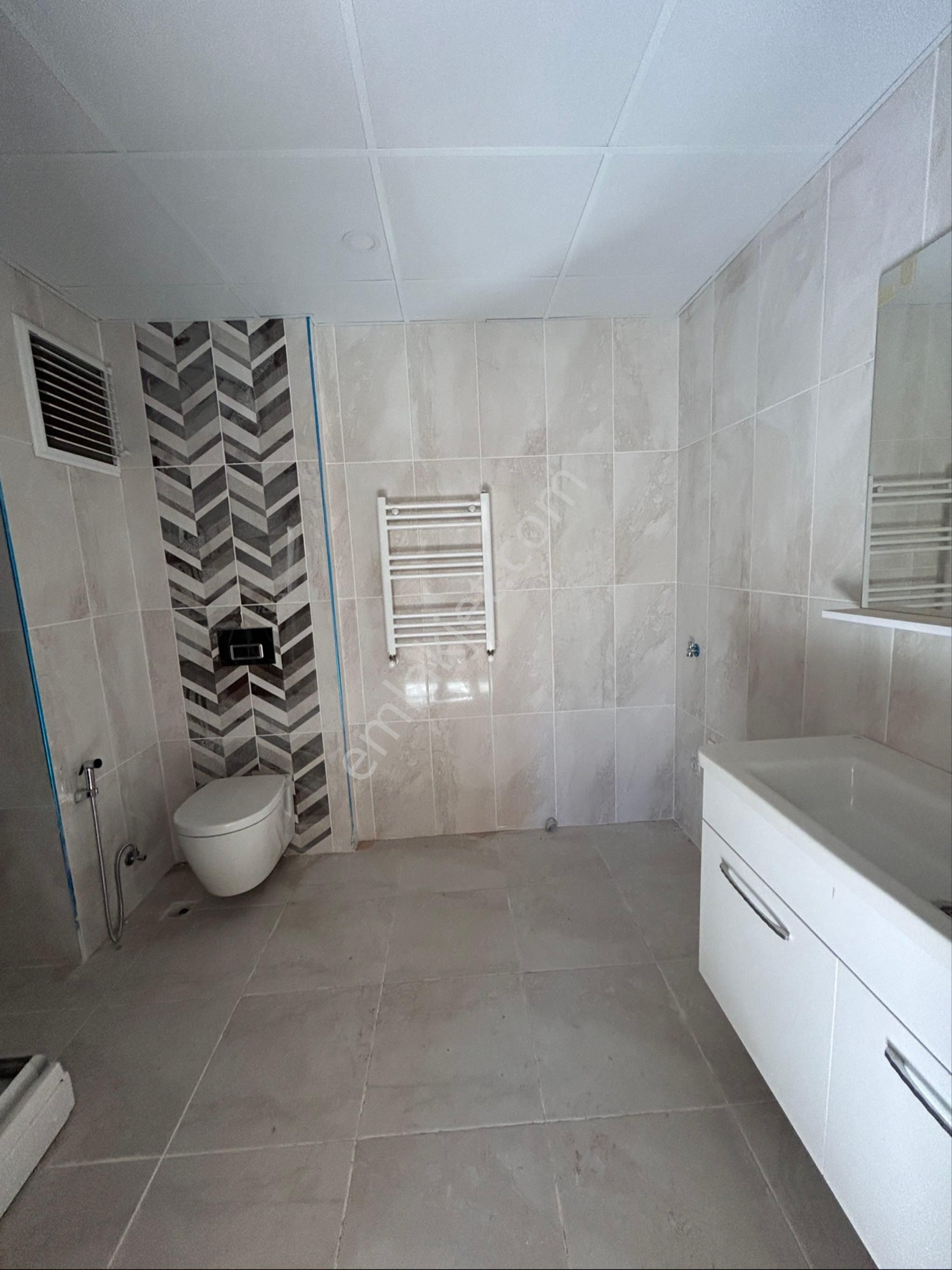 Trabzon Pelitli De Kiralık 3+1 Daire - Görsel 7