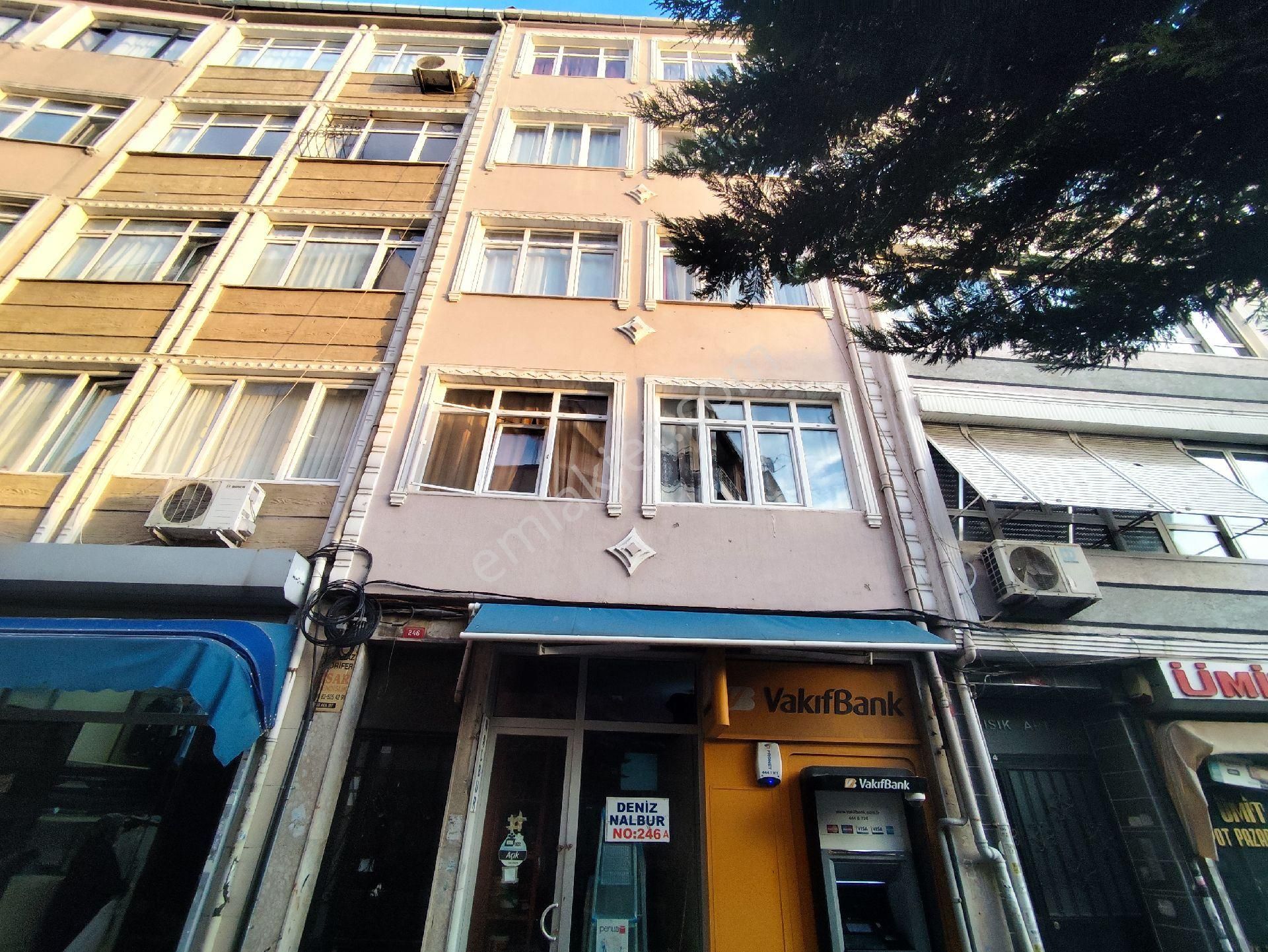 Kocamustafapâşa Merkezde Satılık Çift Cephe Daire Dairemiz Duraklara Okula - Görsel 20