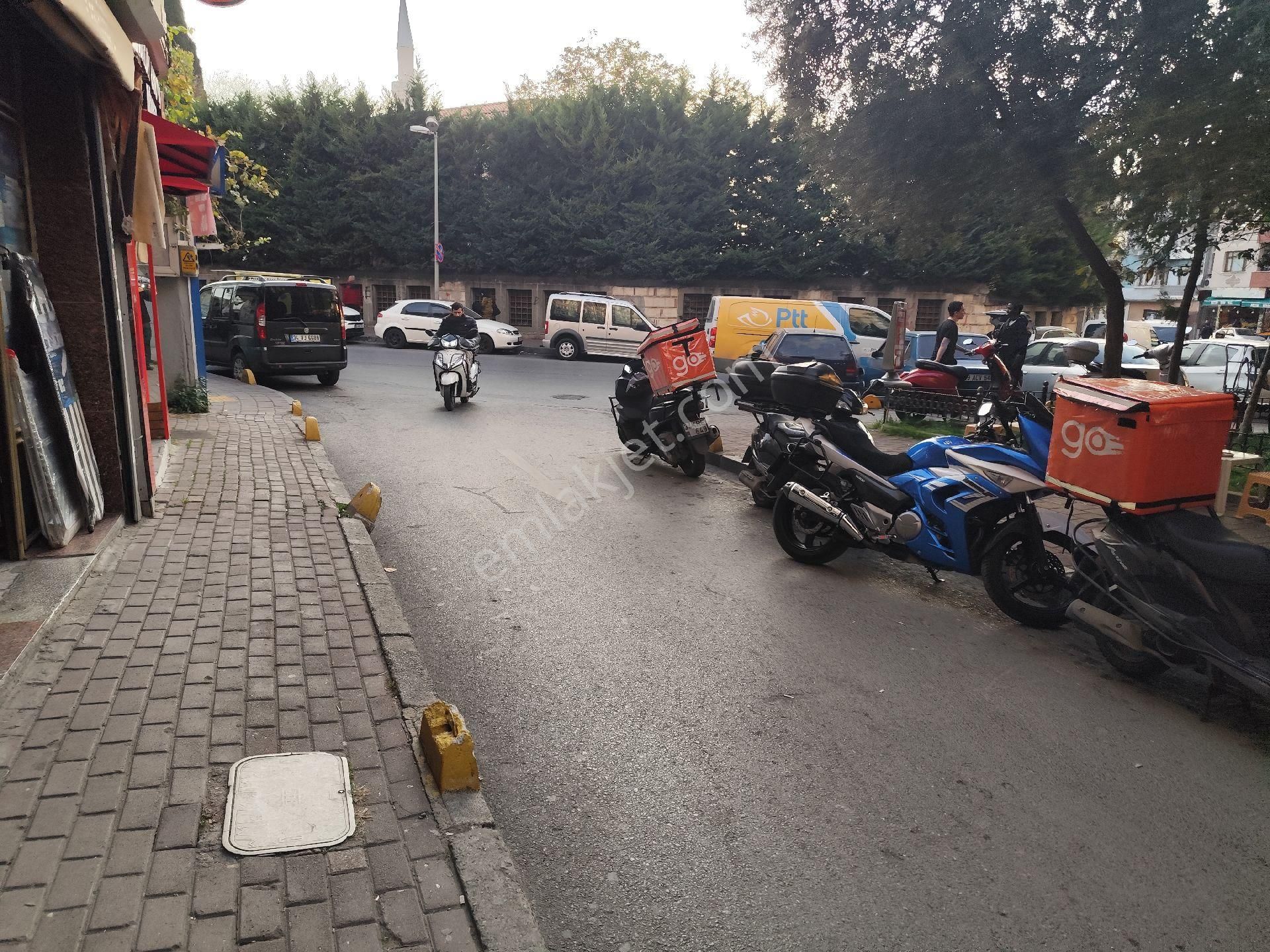 Kocamustafapâşa Merkezde Satılık Çift Cephe Daire Dairemiz Duraklara Okula - Görsel 17