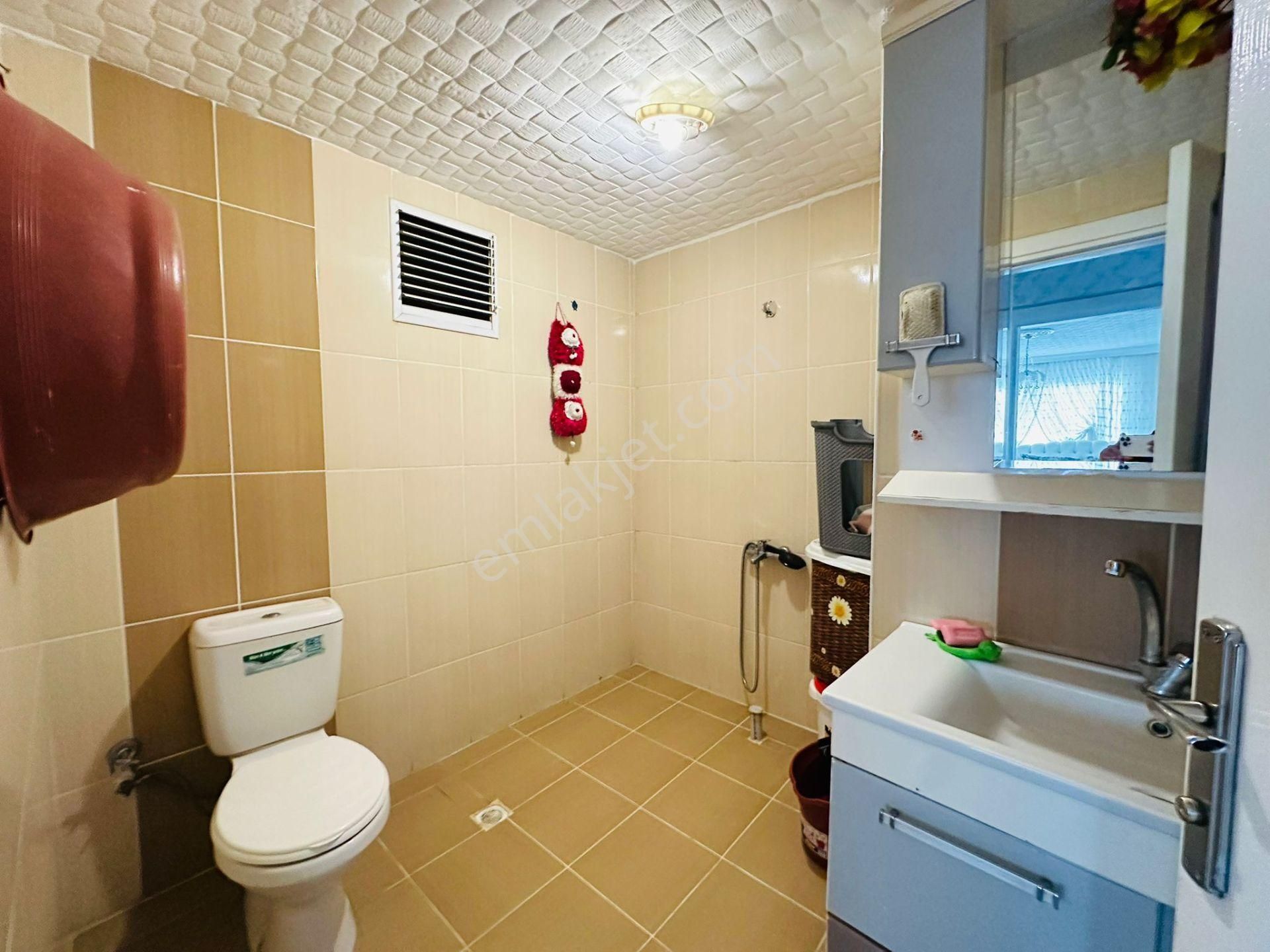 Başak Mahallesinde Asansörlü Full Yapılı 140 M2 3+1 Ara Katta Satılık Daire !! - Görsel 20