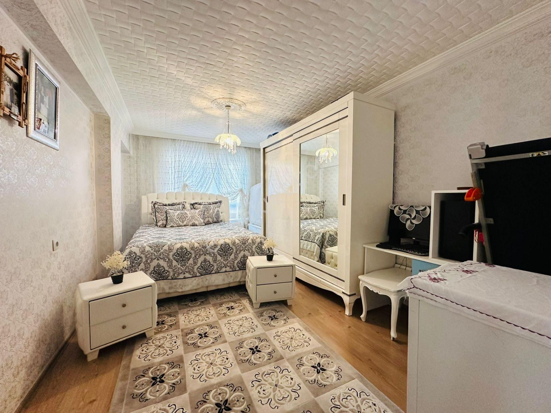 Başak Mahallesinde Asansörlü Full Yapılı 140 M2 3+1 Ara Katta Satılık Daire !! - Görsel 16