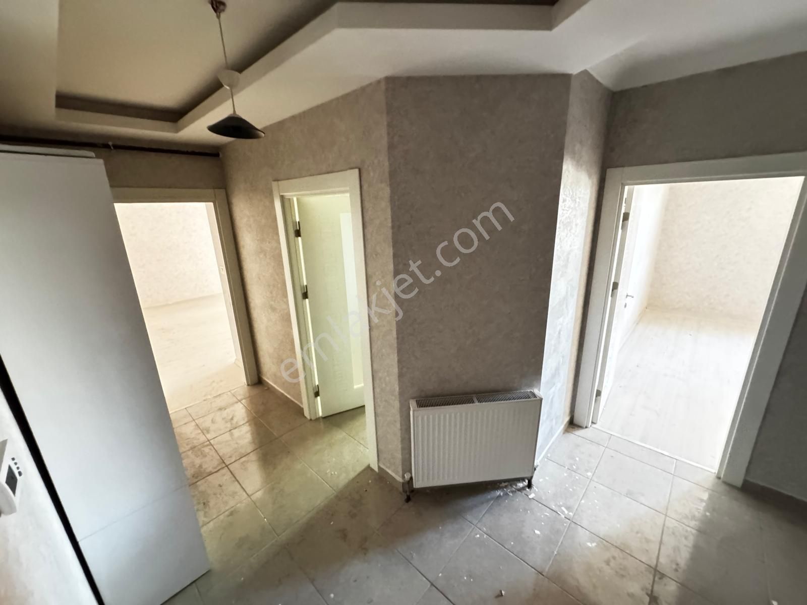 Güneş Evlere Sınır Site Dairesi Kat Konumunda Y.giriş 2+1 Lüks - Görsel 31