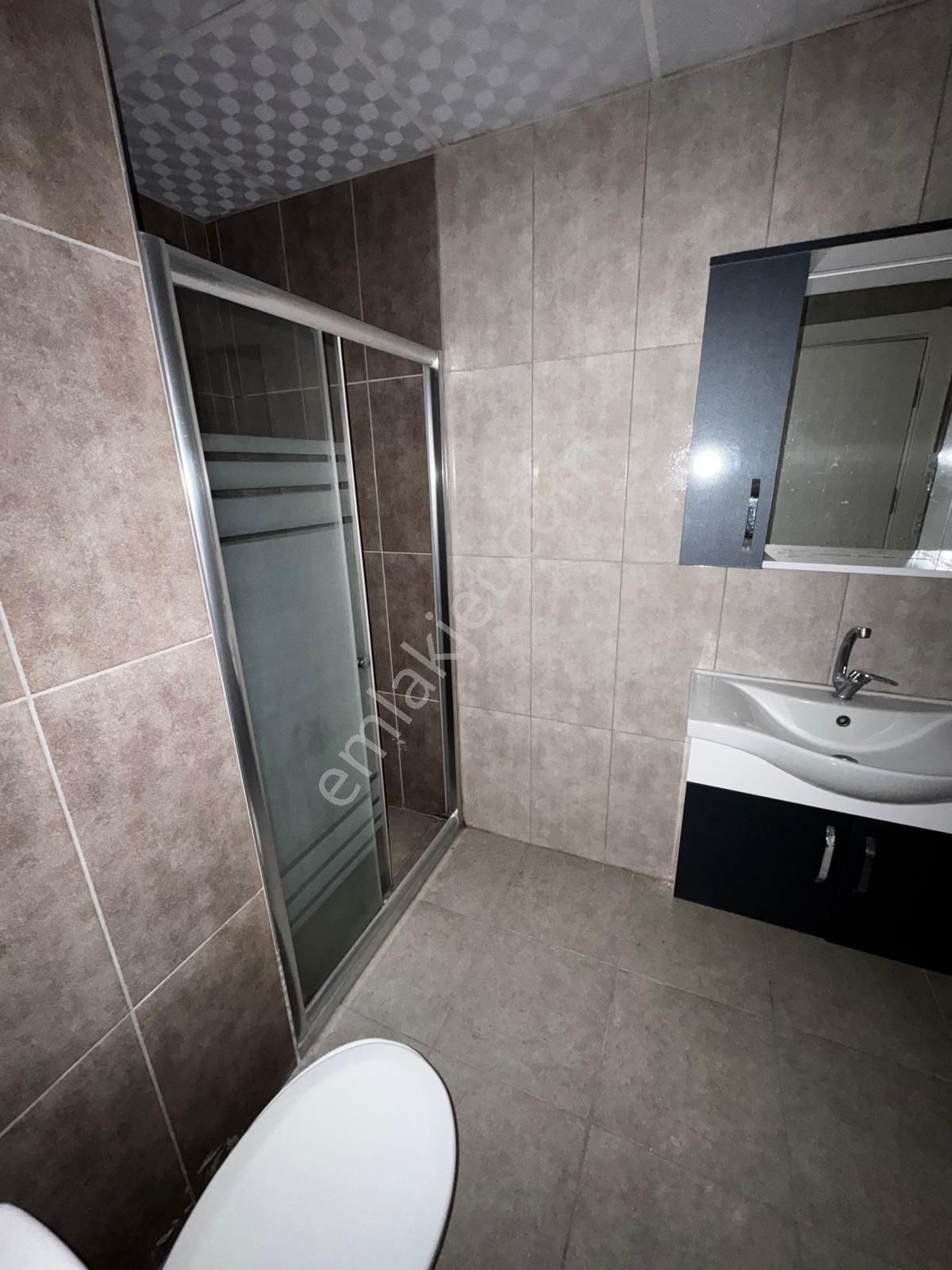 Güneş Evlere Sınır Site Dairesi Kat Konumunda Y.giriş 2+1 Lüks - Görsel 25