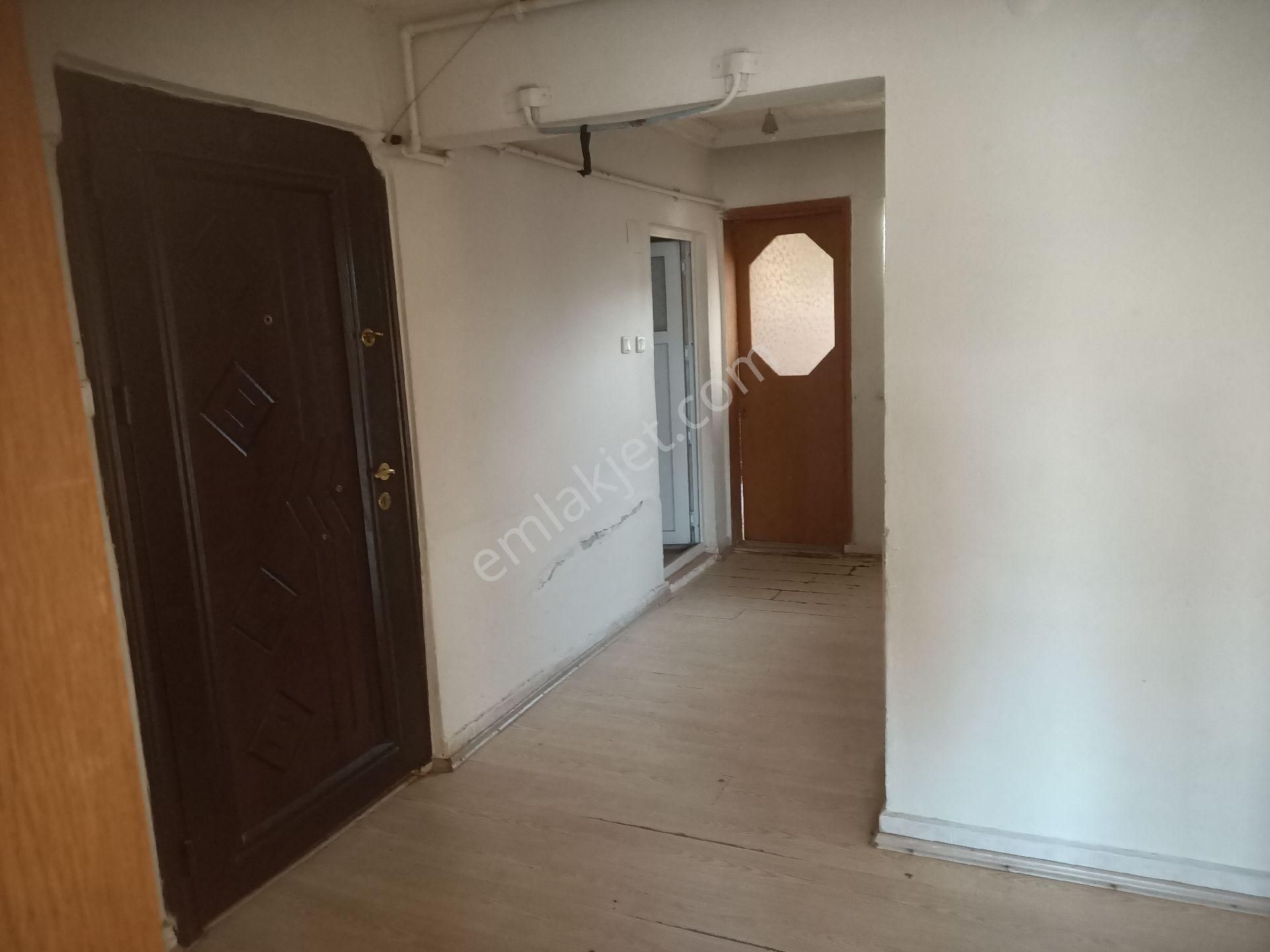 Baruthane Mah.de Kiralık 3+1 Daire 3.kat(arakat - Görsel 22