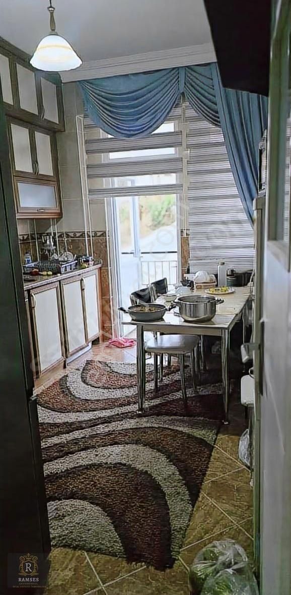 Sarılar Merkezi Konumda Satılık 2+1 Arakat Daire - Görsel 5