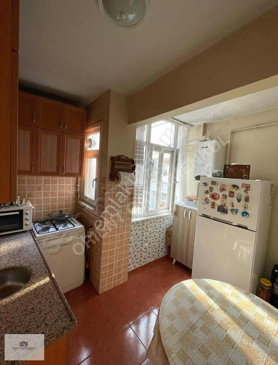 Kocamustafapaşa Merkezde Güneşi Bol, Masrafsız Ve Ferah Daire - Görsel 3