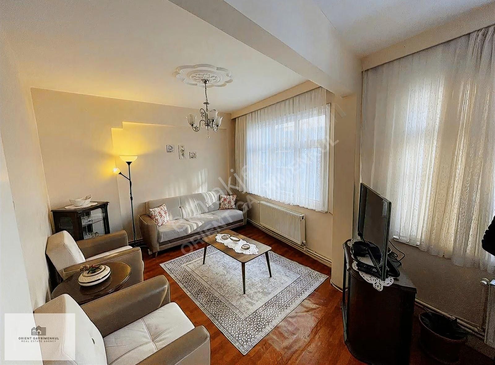 Kocamustafapaşa Merkezde Güneşi Bol, Masrafsız Ve Ferah Daire - Görsel 14