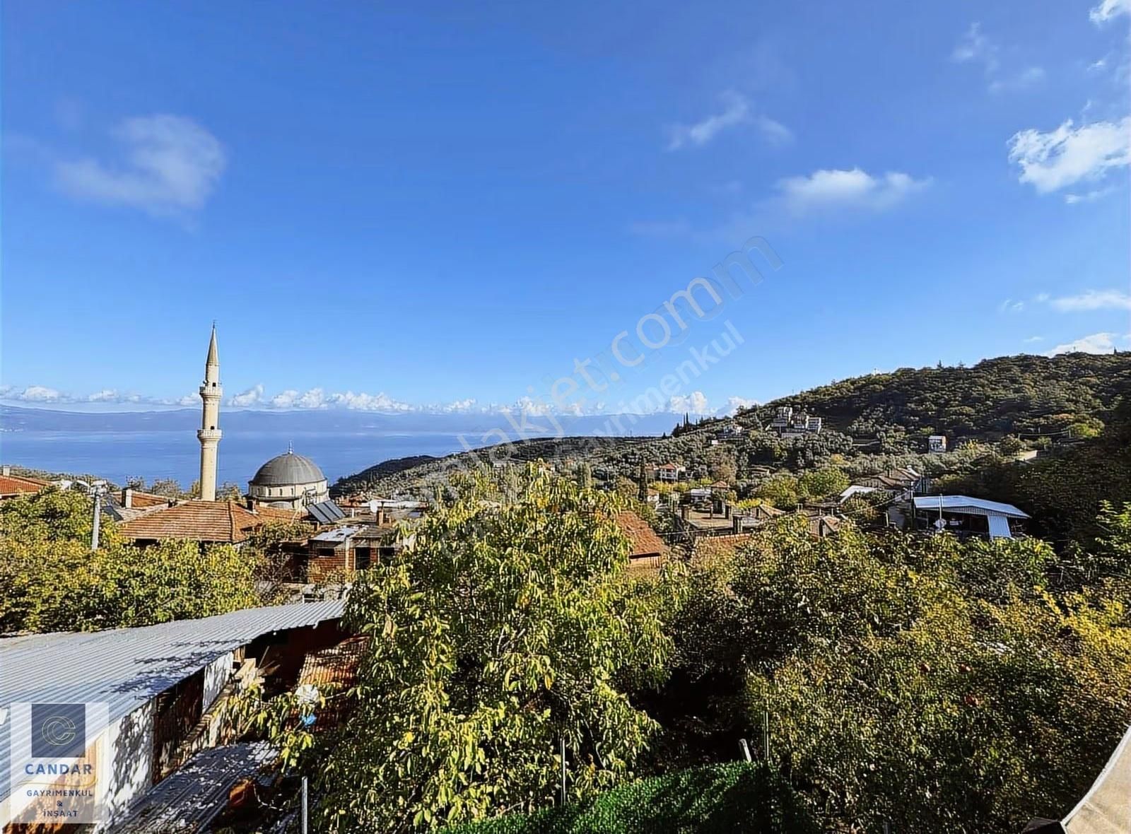 İznik Mustafalı Mah. Satılık Göl Manzaralı Köy Evi - Görsel 18