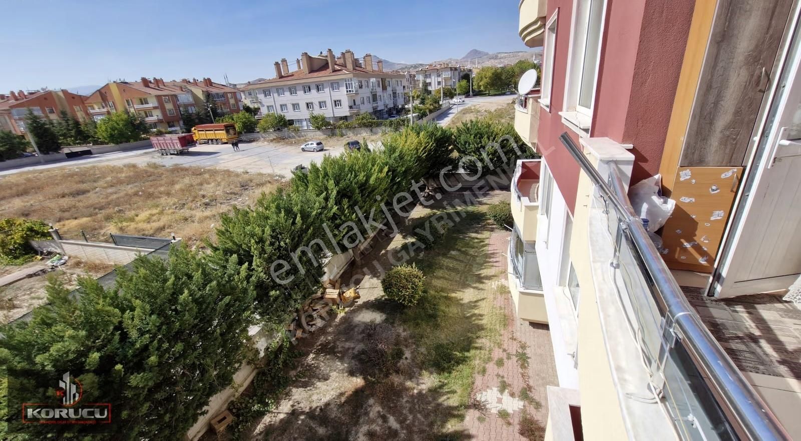 Gençosman Caddesi Yakını 180m2 Net 3+1 Arakat Satılık Daire - Görsel 32