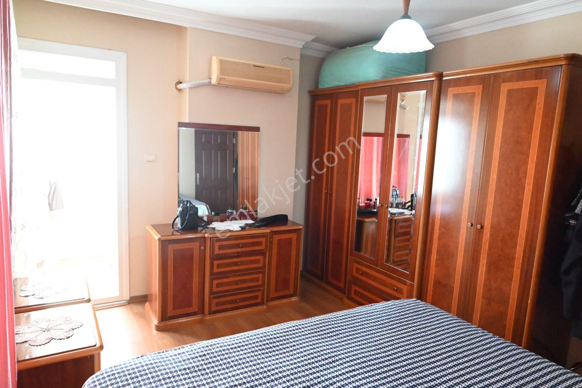 Üstünkent Emlak Site İçi Merkezi Konumda 3+1 Satılık Daire - Görsel 20