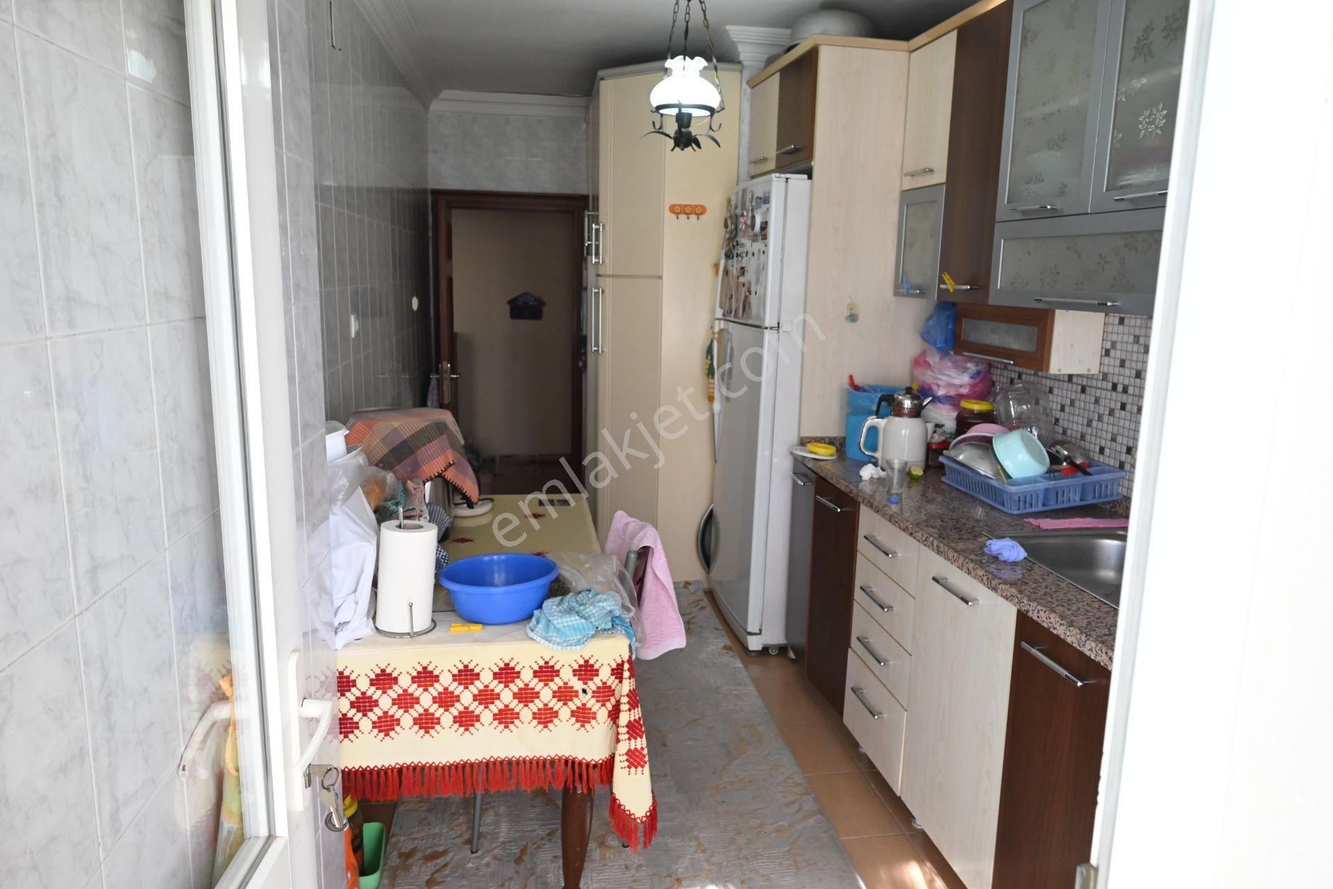 Üstünkent Emlak Site İçi Merkezi Konumda 3+1 Satılık Daire - Görsel 4
